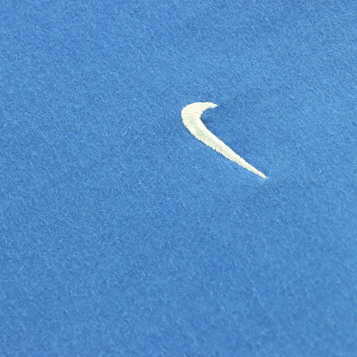 Vintage NIKE Embroidered Swoosh Cobalt Blue & White T-Shirt (L) *Aubs Vintage Sole Melbourne