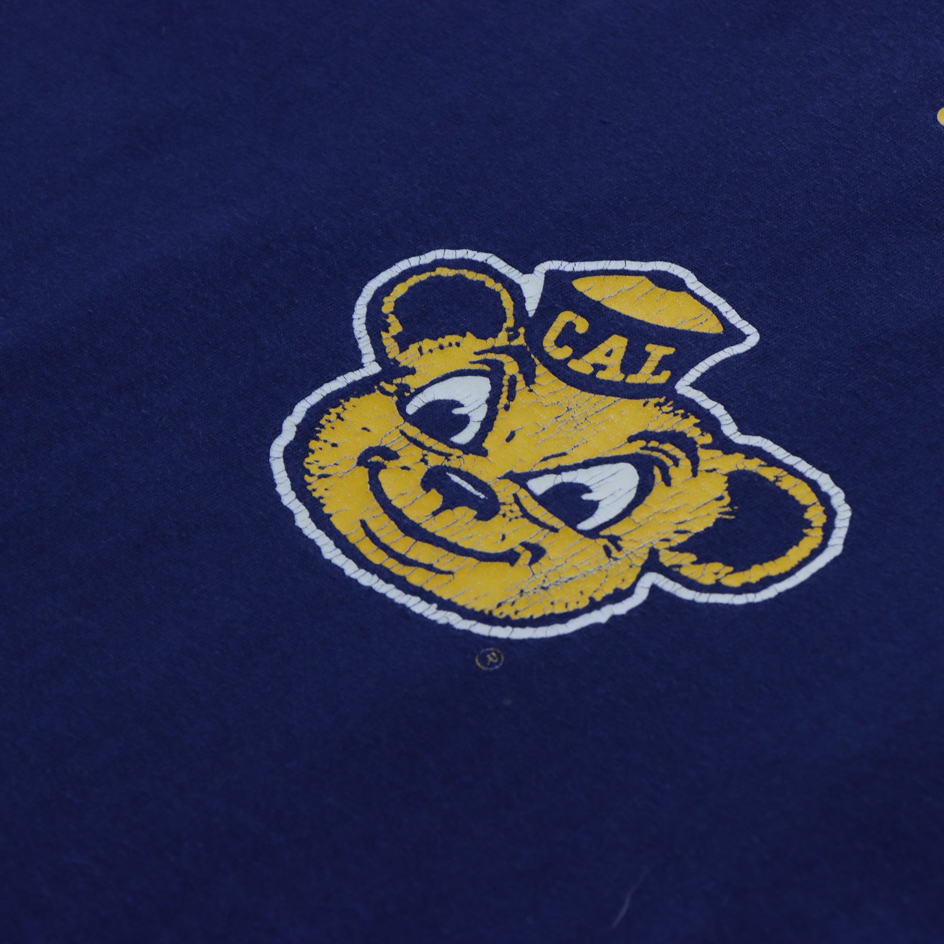 Vintage NIKE Cal Bear Navy & Yellow T-Shirt *Aubs Vintage Sole Melbourne