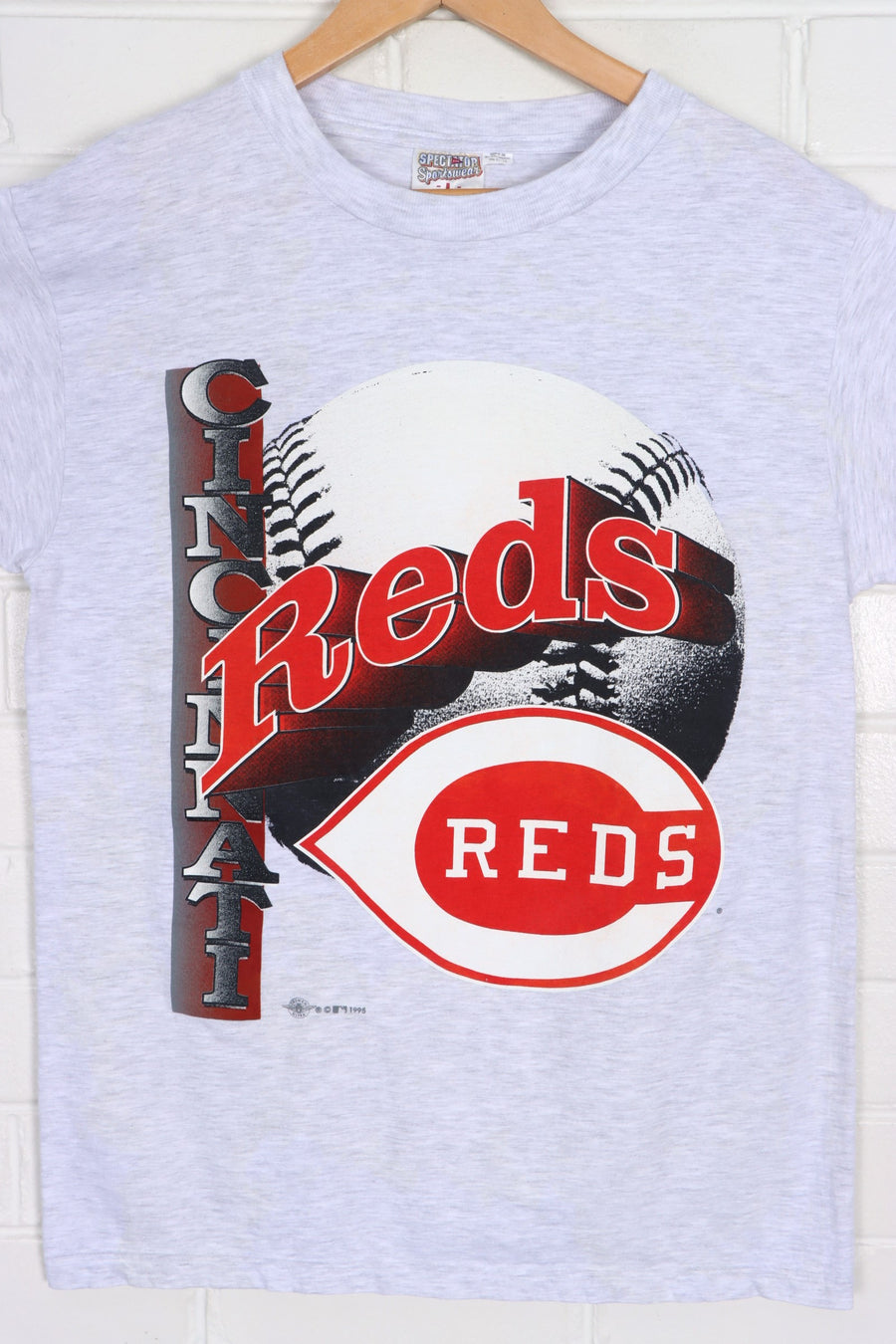 MLB 1995 Cincinnati Reds Big Spell Out Logo T-Shirt (M)