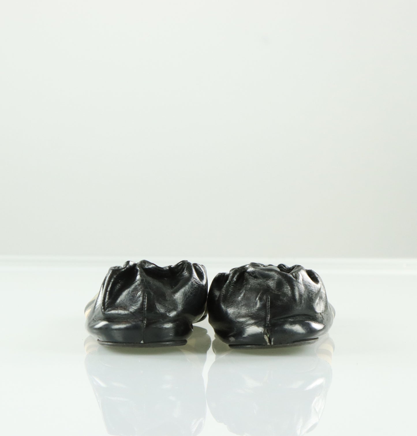 BURBERRY Patent Leather Ballet Flats (8.5)