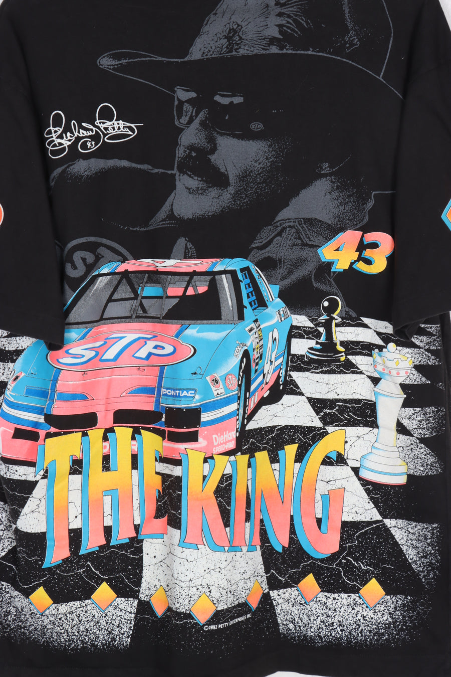 VINTAGE 1992 NASCAR Richard Petty The King Chess All Over T-Shirt (XL)