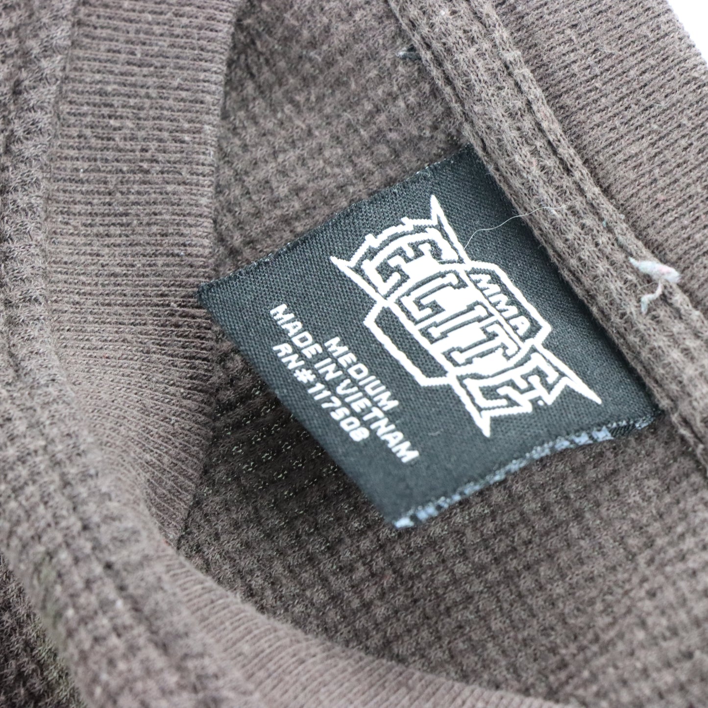 Vintage ELITE MMA Y2K Cross Long Sleeve Brown Thermal T-Shirt *Aubs Vintage Sole Melbourne