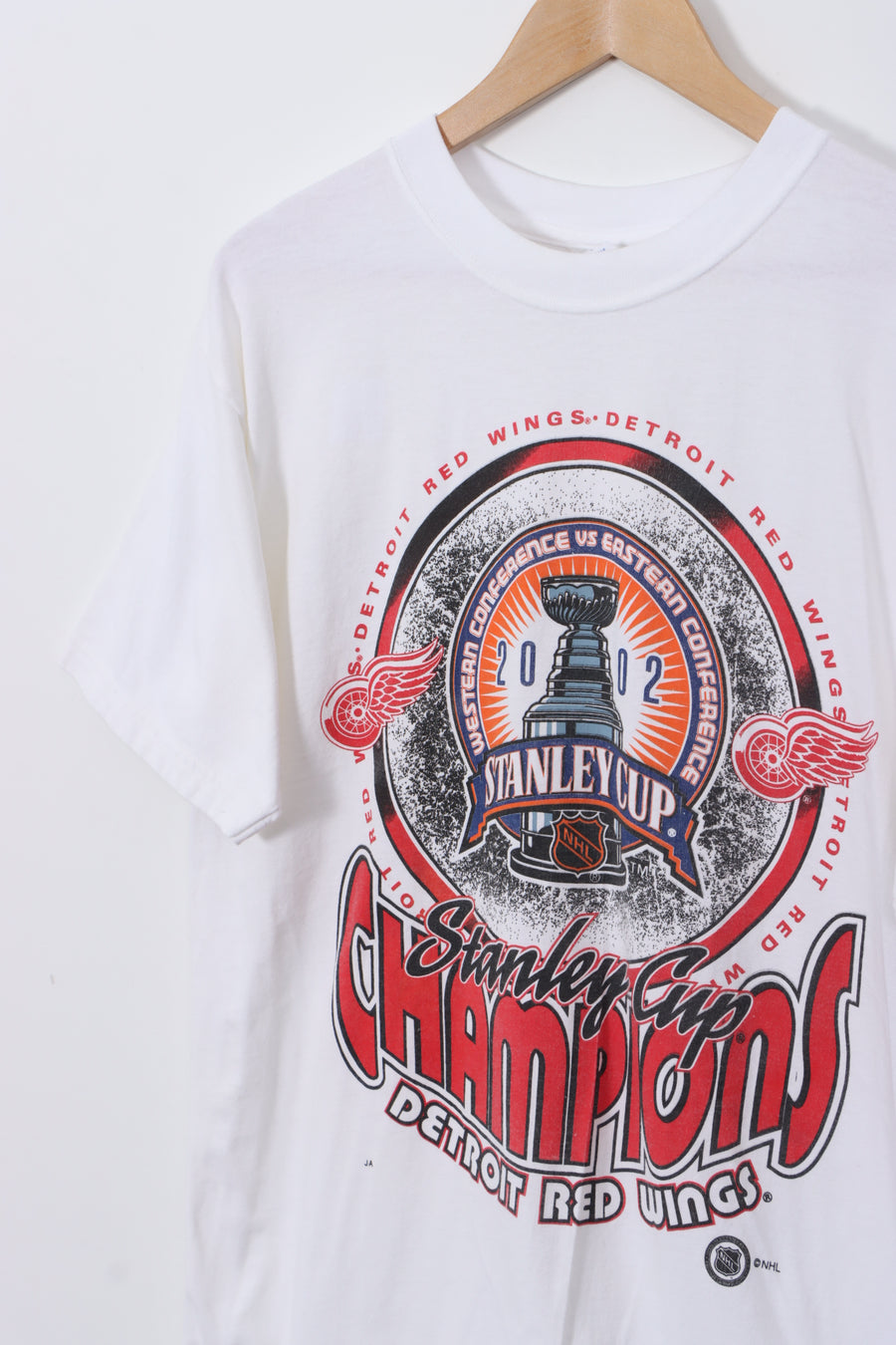 2002 NHL Stanley Cup Champions Detroit Red Wings White T-Shirt (L)