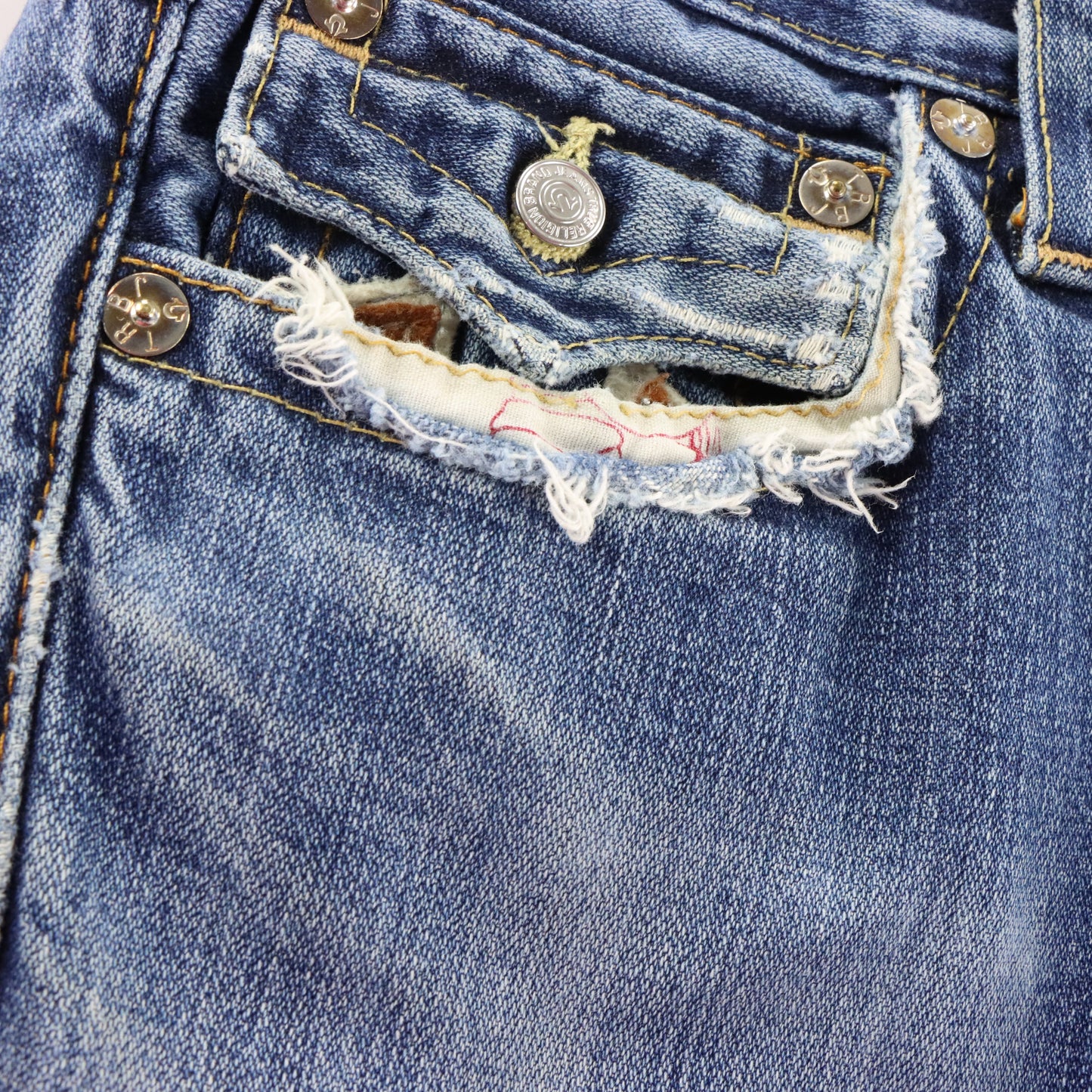 Vintage TRUE RELIGION 'Ricky' Felt Logo Patch USA Made Blue Straight Leg Jeans (30) ***COCO Vintage Sole Melbourne