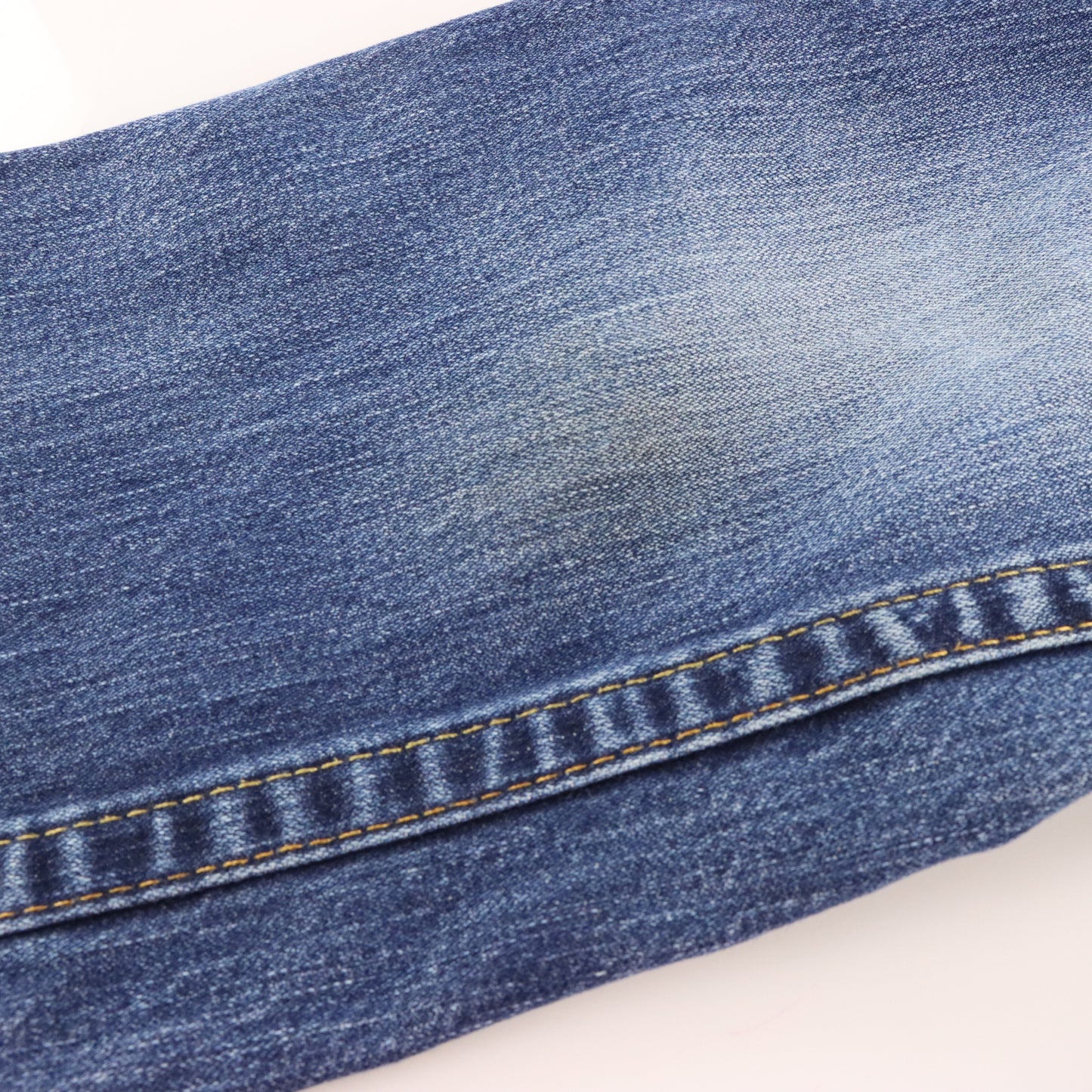 Vintage TRUE RELIGION 'Ricky' Felt Logo Patch USA Made Blue Straight Leg Jeans (30) ***COCO Vintage Sole Melbourne