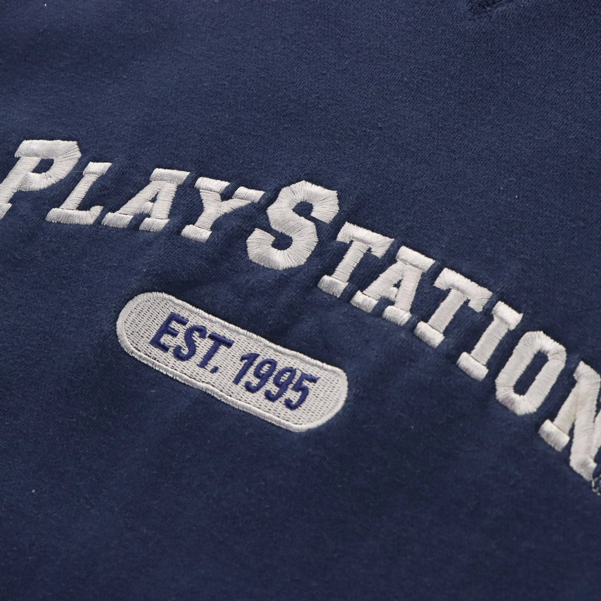 Vintage PLAYSTATION Embroidered Navy & White Sweatshirt (M) *Aubs Vintage Sole Melbourne