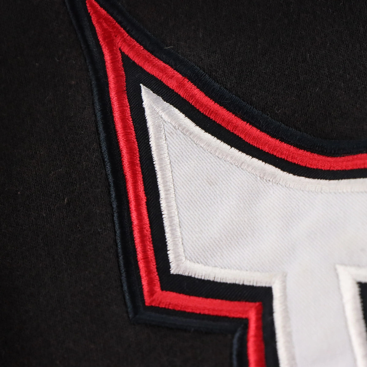 Vintage TAPOUT Moto Embroidered "Ride Strong" Black & Red Hoodie Sweatshirt (L) ***COCO Vintage Sole Melbourne