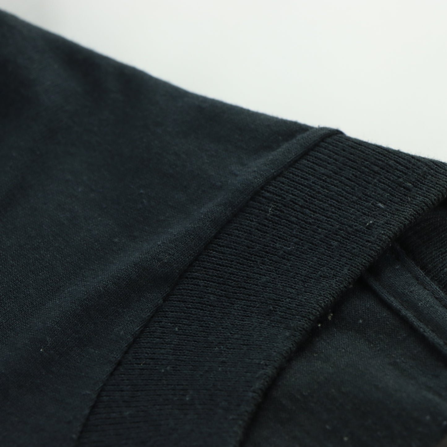 Vintage BUDWEISER 'Want To Drink Your Bud' Pun USA Made 50/50 Black Tee (XL)