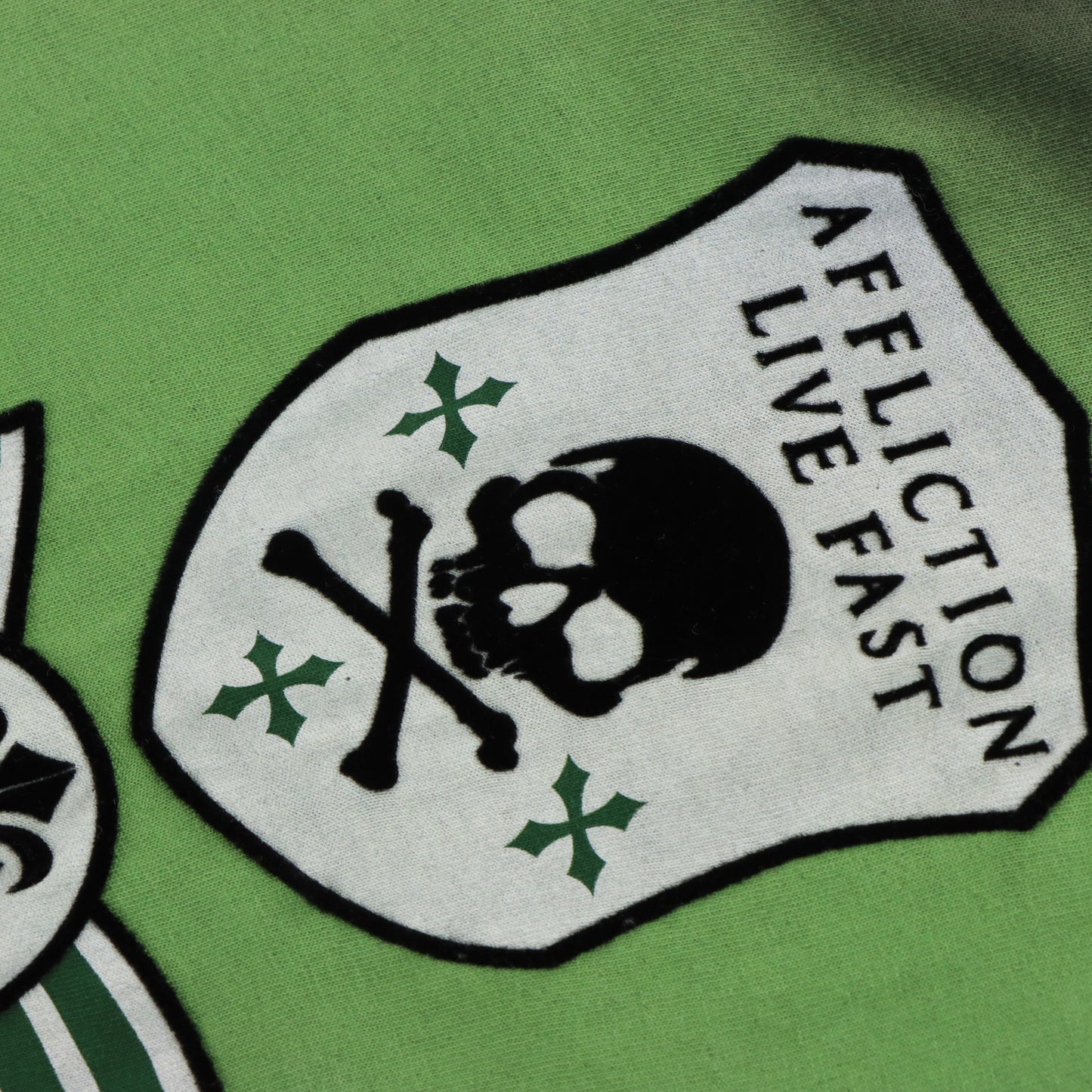 AFFLICTION Y2K Deadstock Distressed Rose Skull Green Gradient T-Shirt (XL)