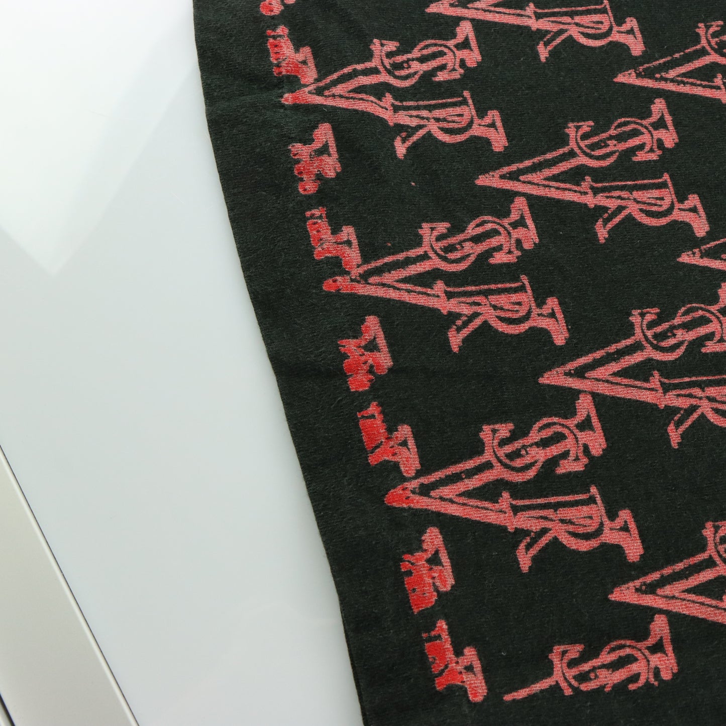 Vintage 1992 Embroidered Stevie Ray Vaughan All Over Print T-Shirt USA Made (XL-XXL)