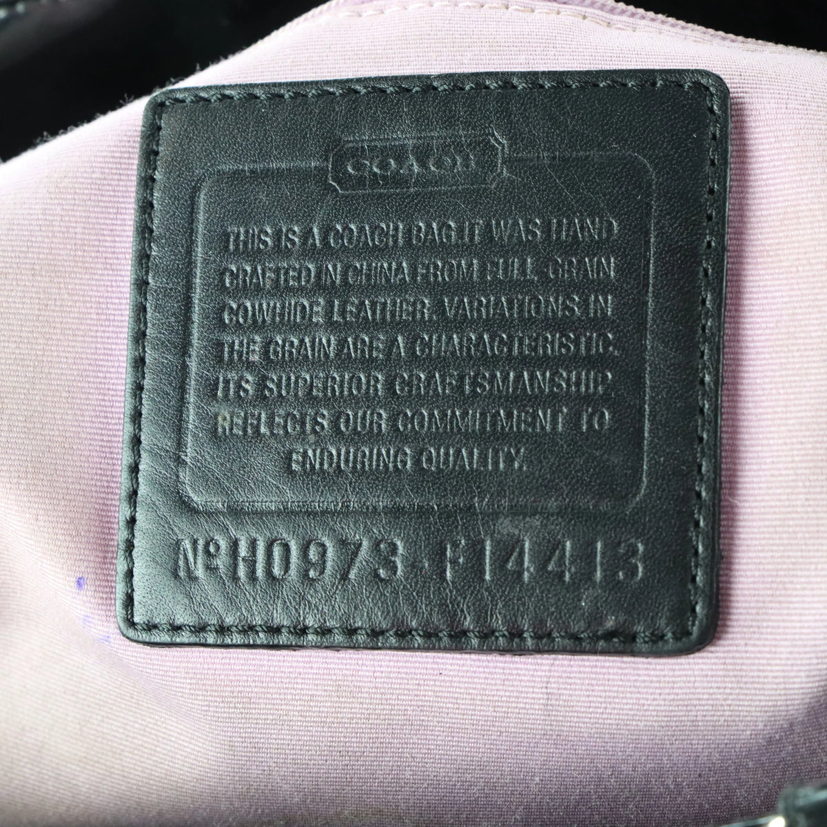 Vintage COACH 14413 Signature Embossed Patent Leather Shoulder Bag Vintage Sole Melbourne