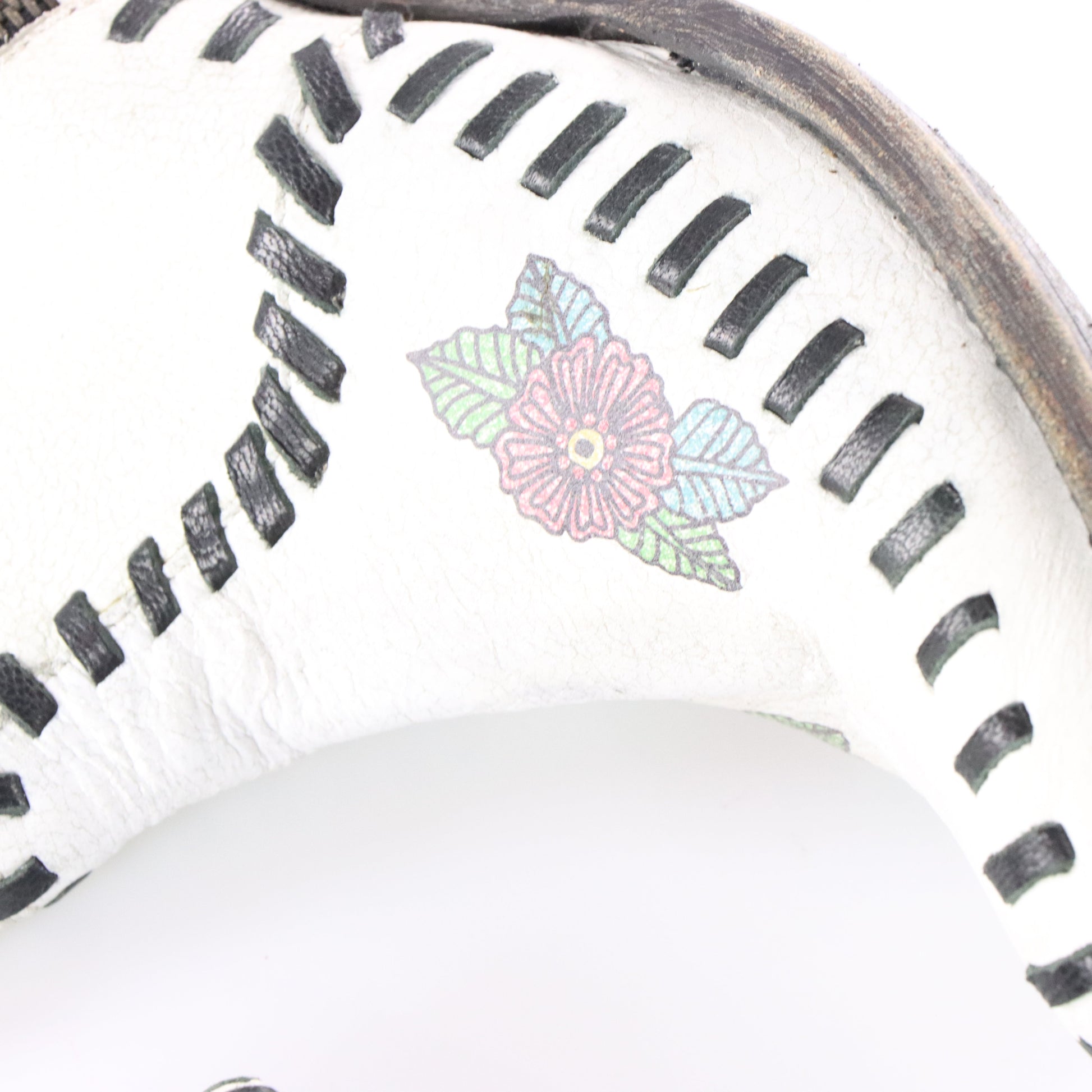 Vintage DOUBLE D RANCH By Gringo Stud & Floral White Western Boots (10B) *Aubs Vintage Sole Melbourne