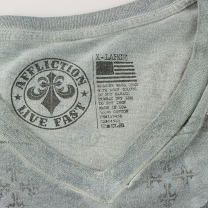 AFFLICTION Pale Blue "Live Fast" Skull & Crossbones Patch V-Neck Tee USA Made (XL)