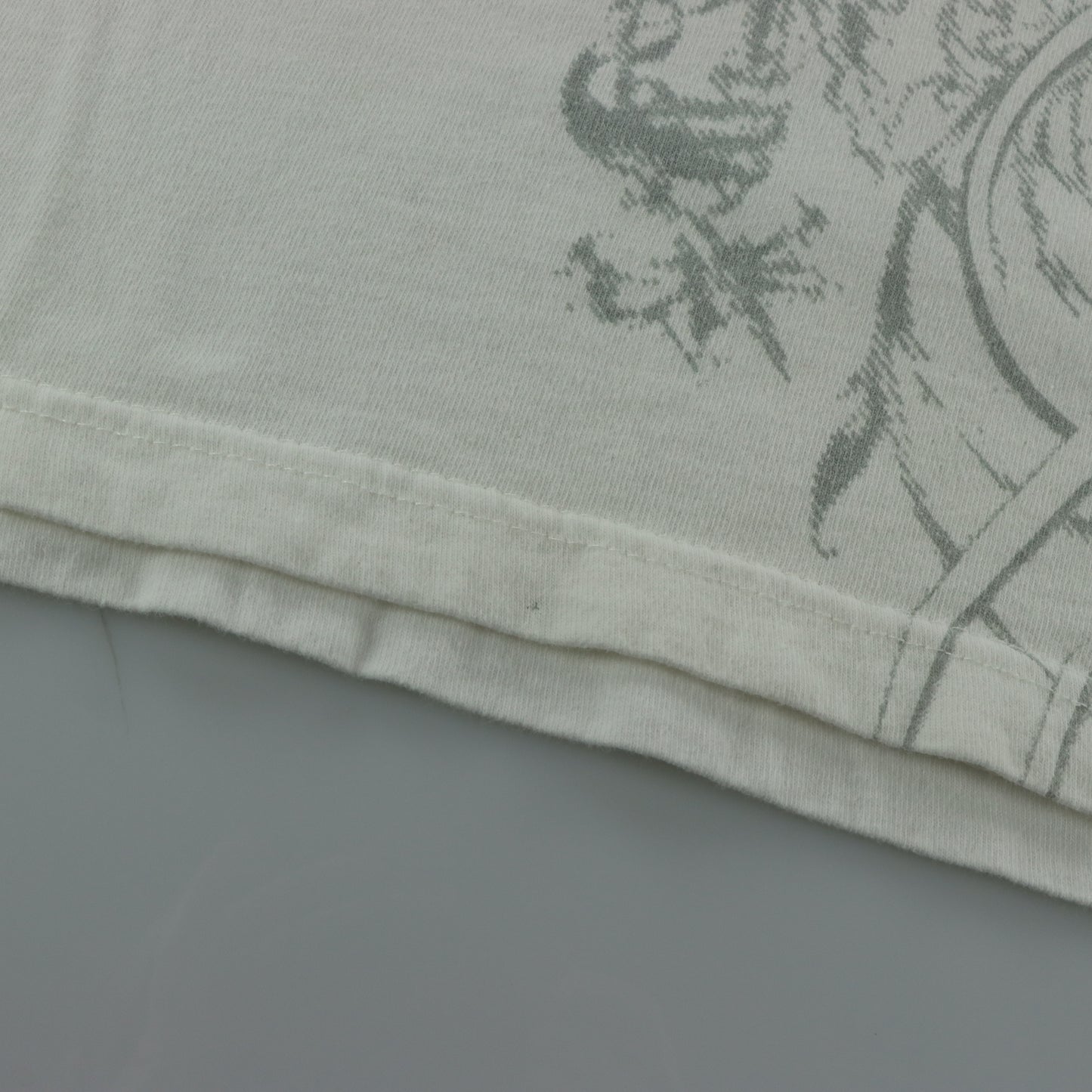 SOUTHPOLE Truth & Liberty Y2K Style Beaded Spell Out T-Shirt (L)