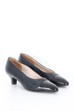 Vintage CHANEL Black Leather Patent Toe Cap Kitten Heels (38.5)