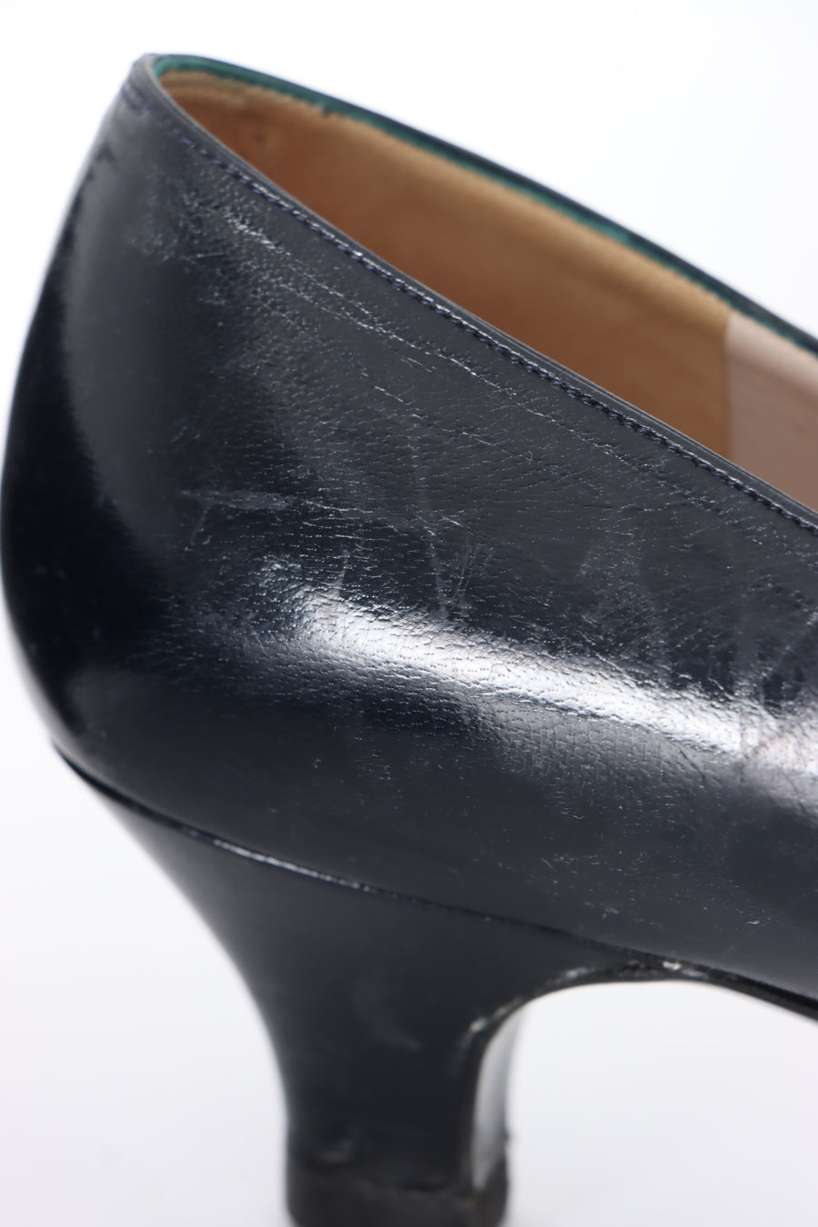 Vintage CHANEL Black Leather Patent Toe Cap Kitten Heels (38.5)