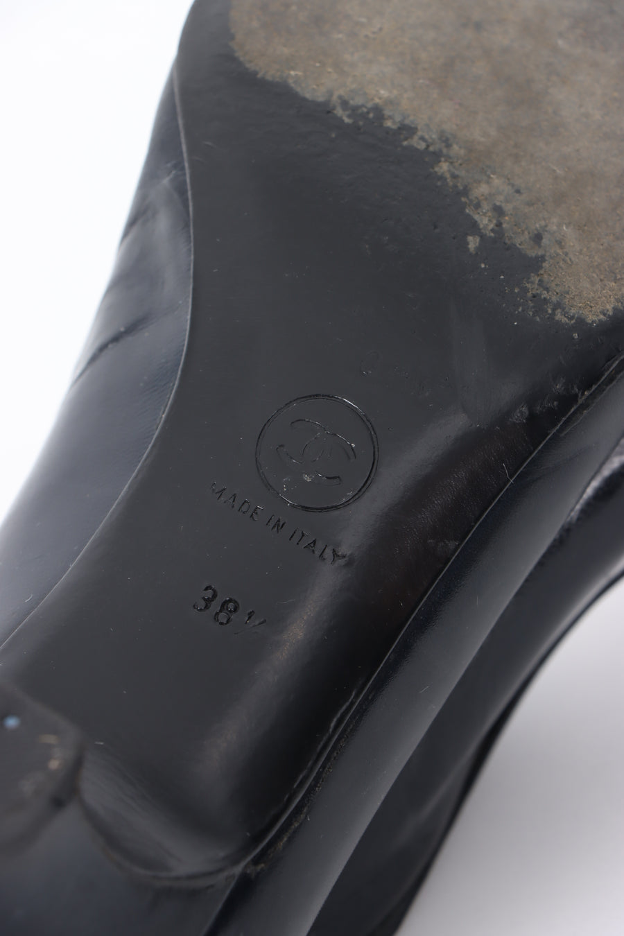 Vintage CHANEL Black Leather Patent Toe Cap Kitten Heels (38.5)