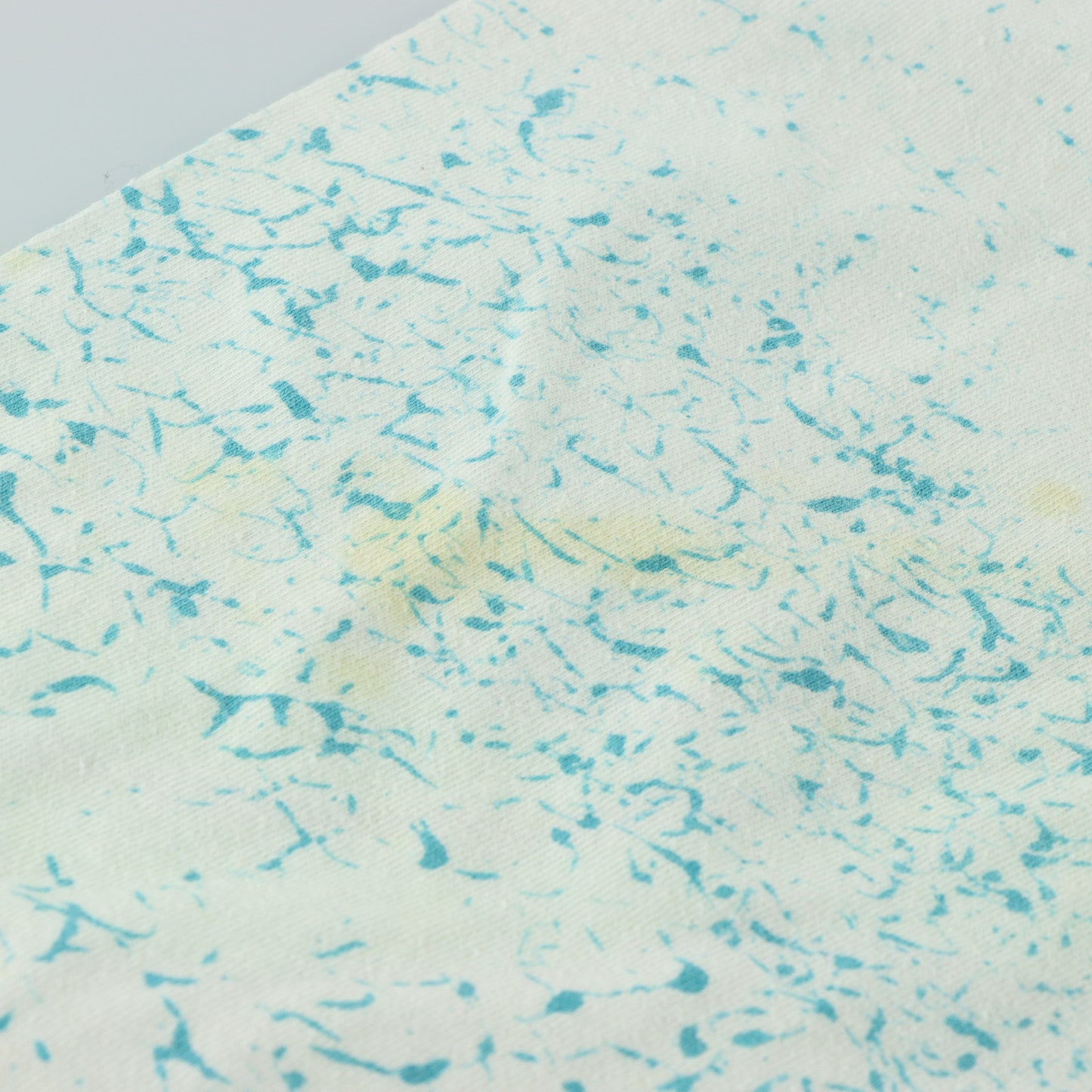 Vintage 'USA Made' All Over Fish Aquarium Print Graphic Single Stitch T-Shirt (L-XL)