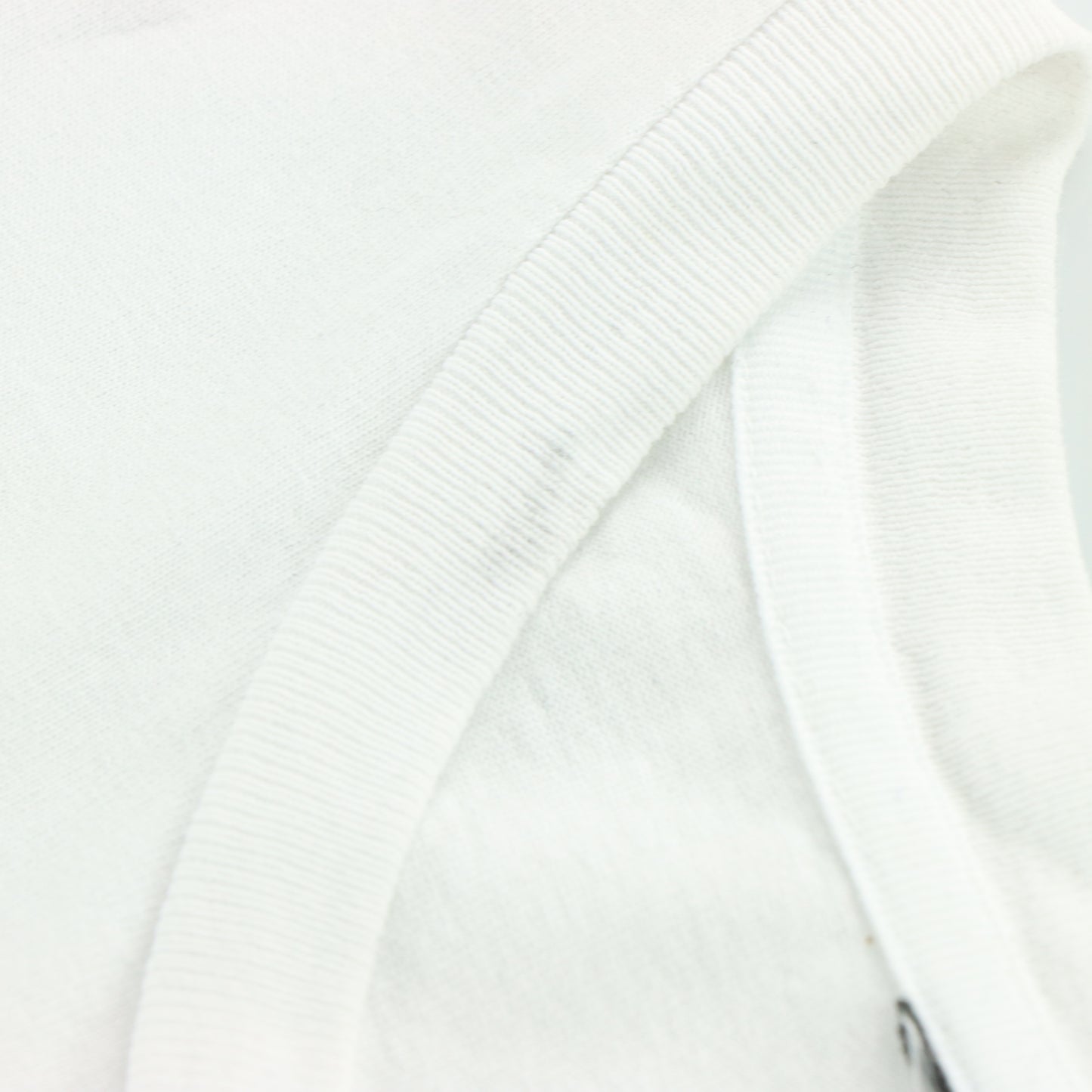 NIKE Embroidered Swoosh Logo Greece Made White & Black Tee (XXL)