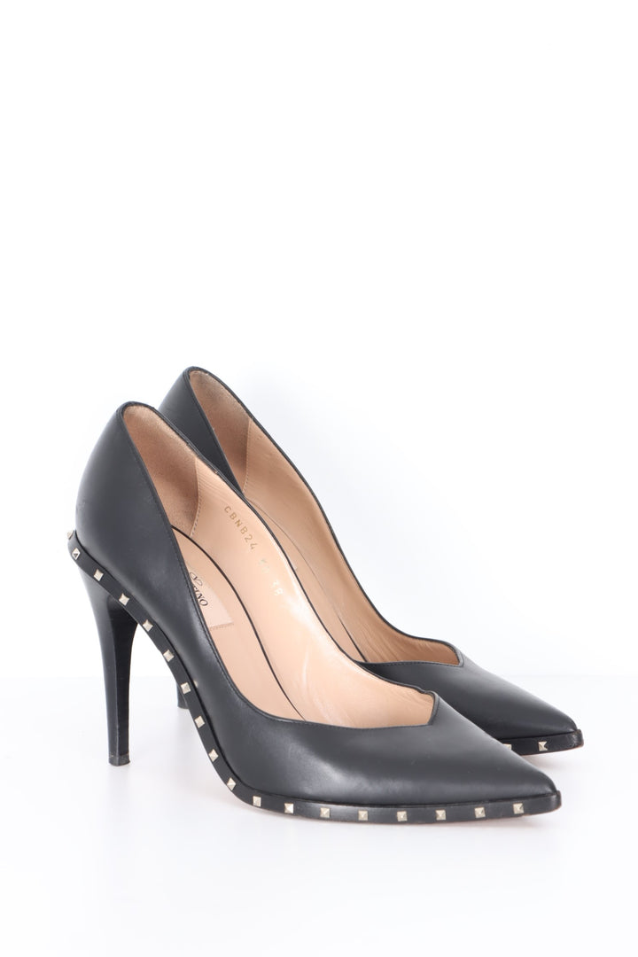 VALENTINO 'Rockstud' Black Leather Pointed Toe Heels (38)