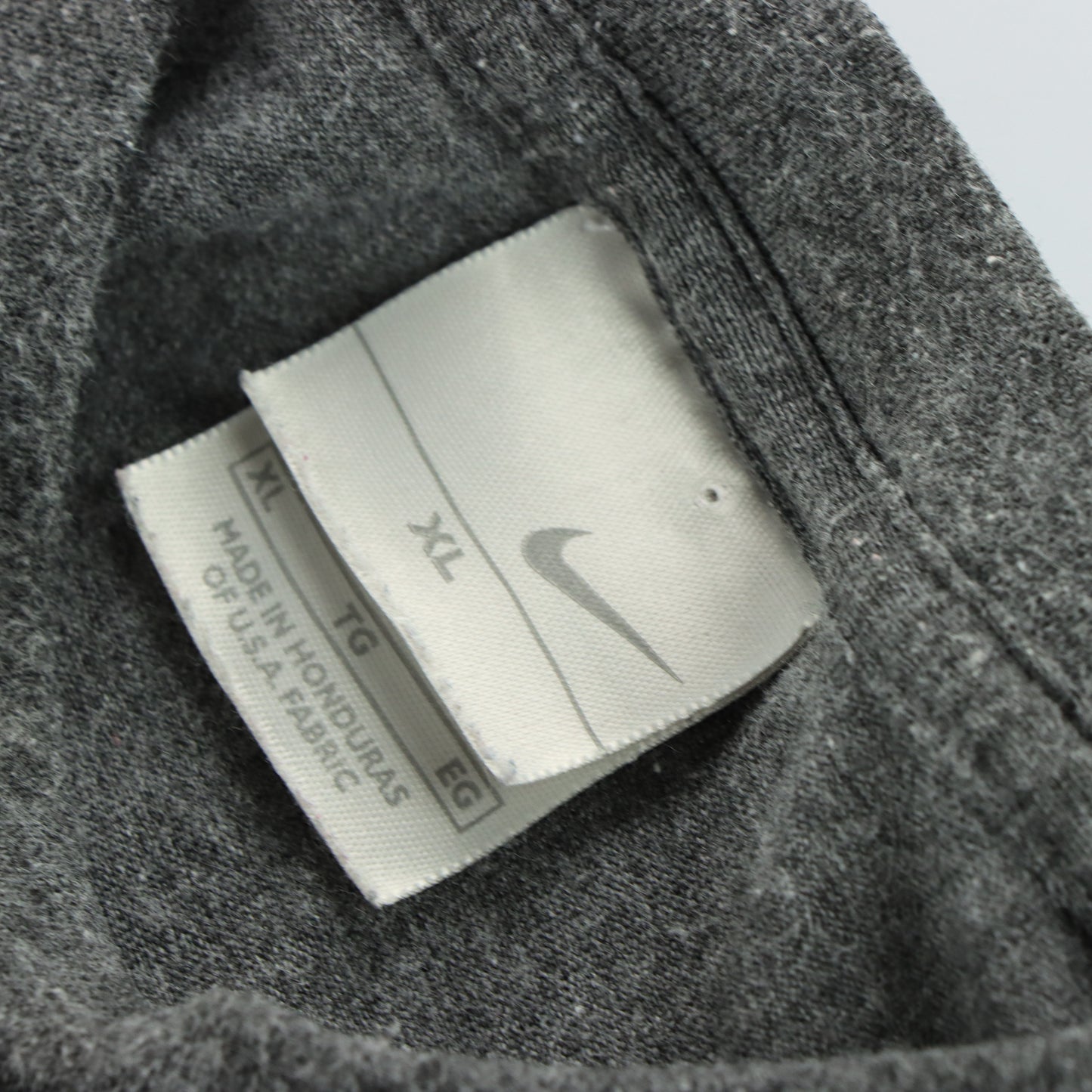 NIKE Embroidered Swoosh Logo Grey & Black Tee (XL)