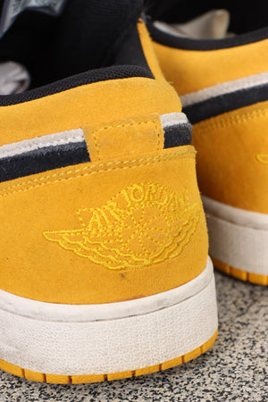 NIKE Air Jordan 1 'Sail / University Gold' Low Sneakers (11)