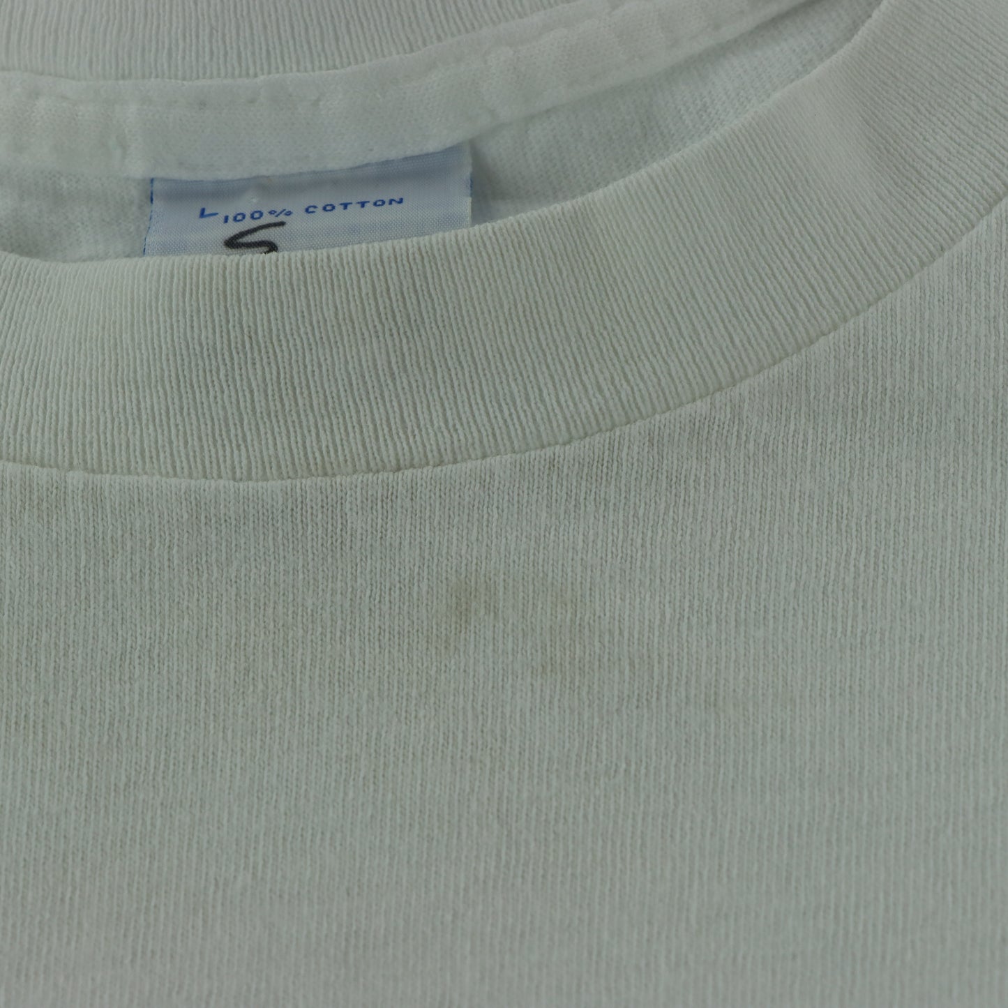 Vintage 1990 "Magic Johnson" Los Angeles Lakers NBA White Single Stitch Tee (M-L)