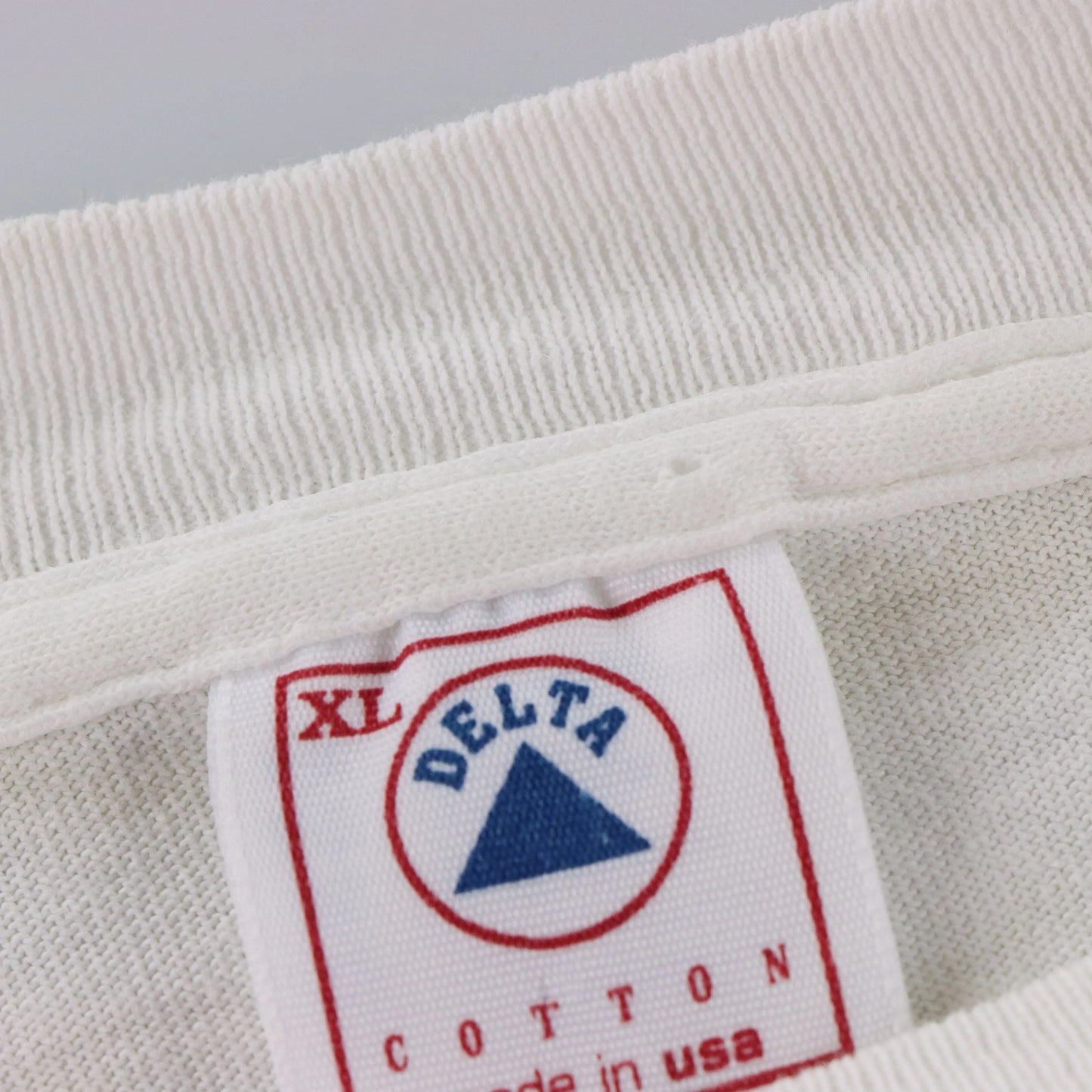 Vintage 1994 Bible Verse Zebra USA Made White Single Stitch T-Shirt (XL)