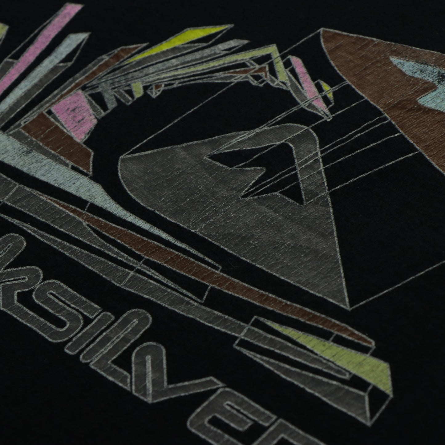 QUICKSILVER Y2K Spell Out Logo Geometric Black Surf Tee (L)