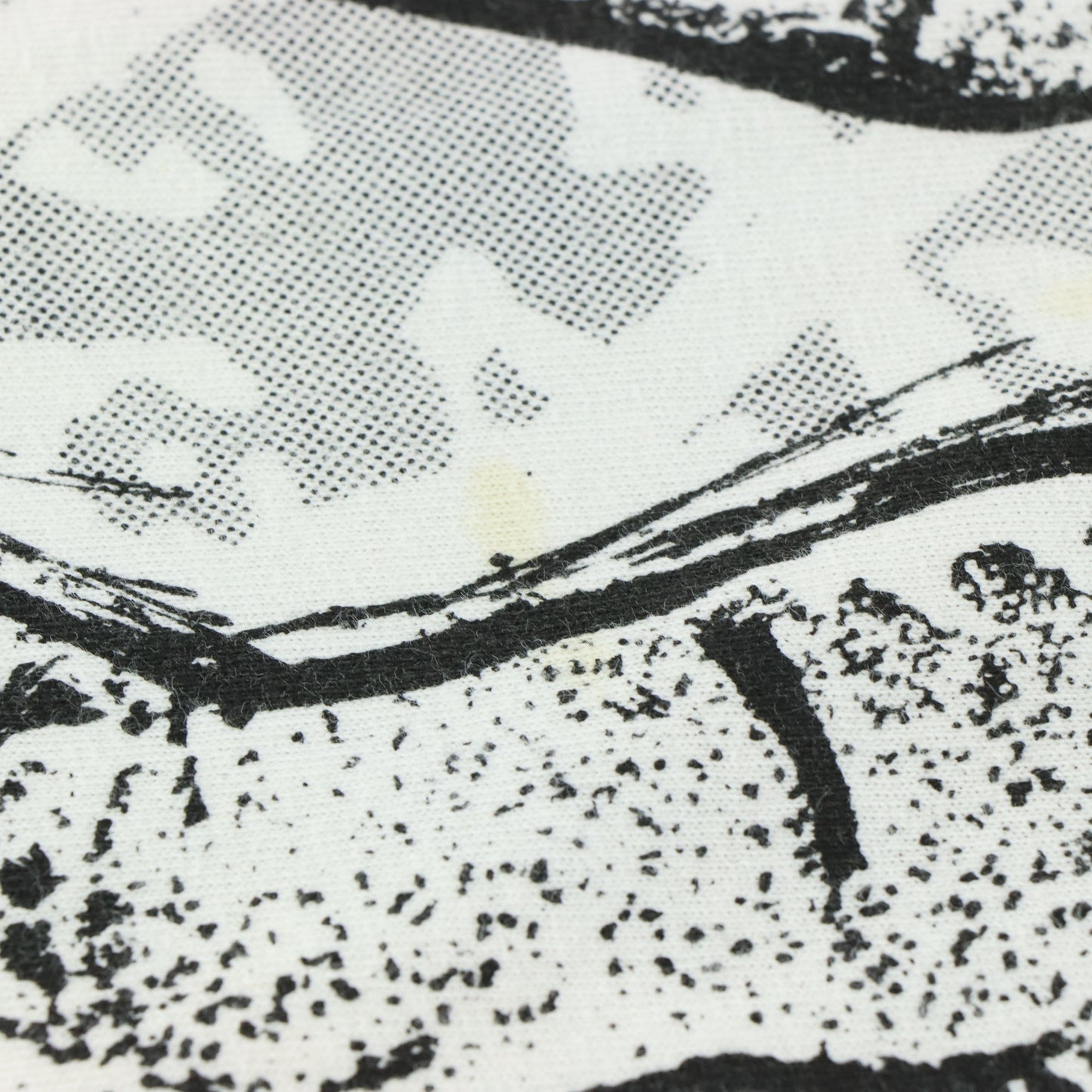 Vintage HOOTERS Football All Over Print Single Stitch Tee (M-L)