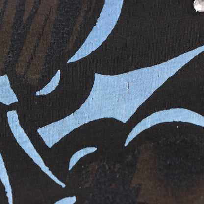 REBEL SPIRIT Vintage Embellished Velour Crest Patch & Embroidered Spell Out Logo Y2K T-Shirt (L)