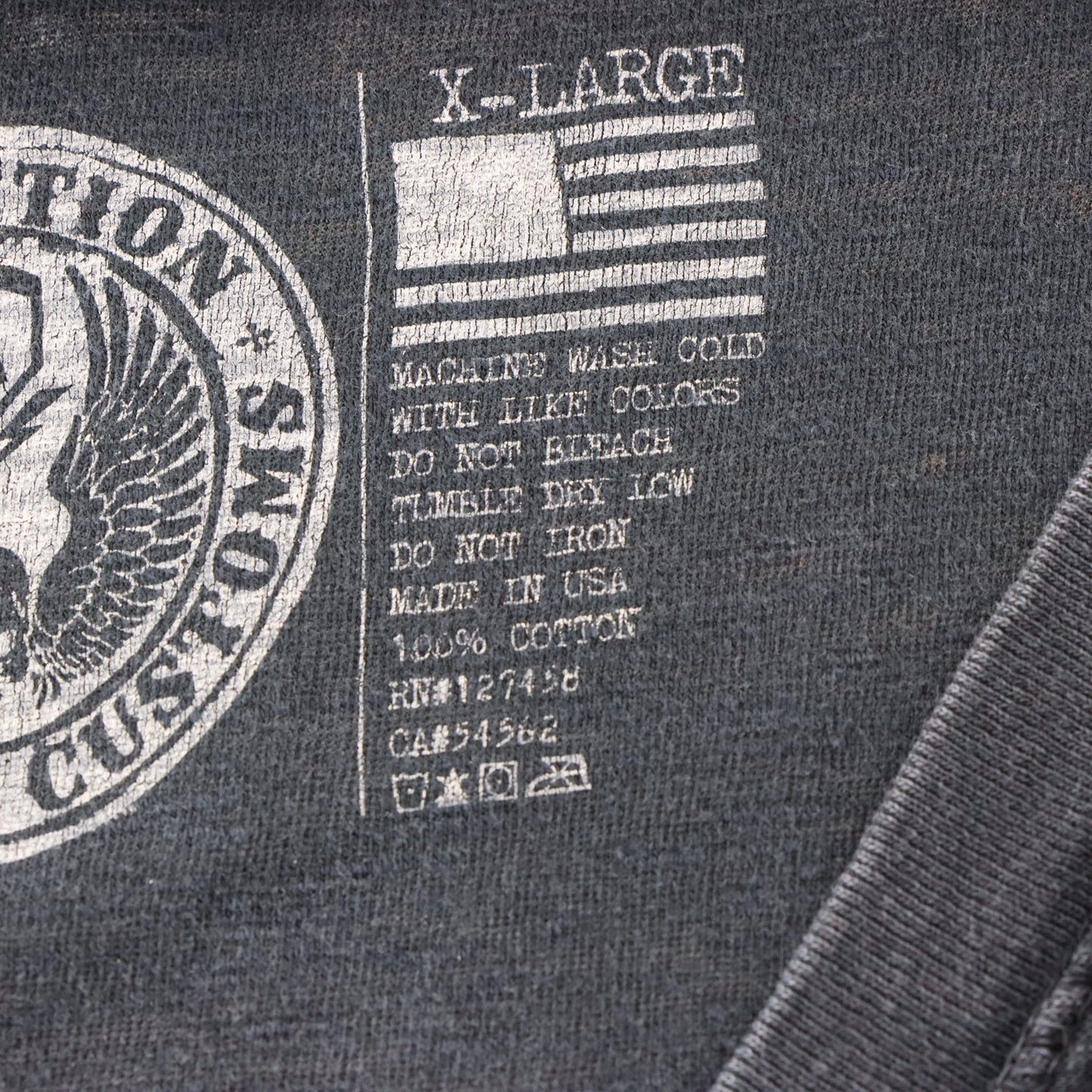 Vintage AFFLICTION 'American Customs' 1/4 Button Winged Skull Cross Y2K T-Shirt USA Made (XL)