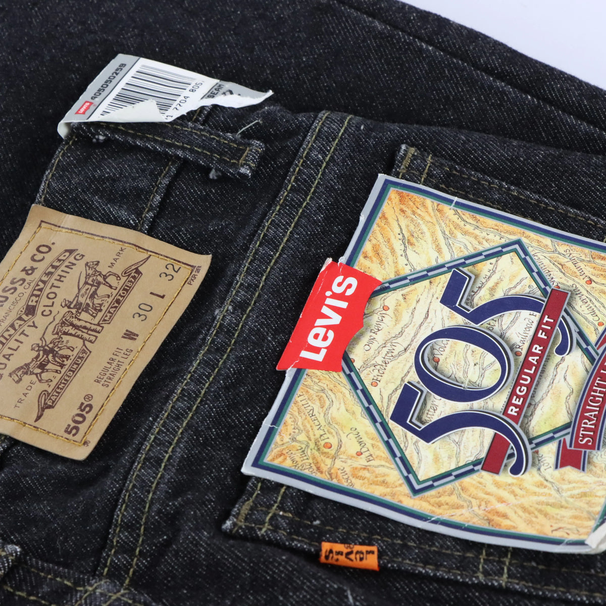 Vintage LEVI'S 'Regular Fit' 505 Straight Leg New With Tag USA Made Dark Wash Denim Jeans (30 x 32)