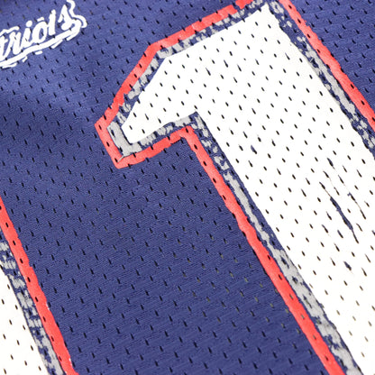 Vintage 90s CHAMPION New England Patriots #11 Drew Bledsoe NFL Jersey (L-XL)