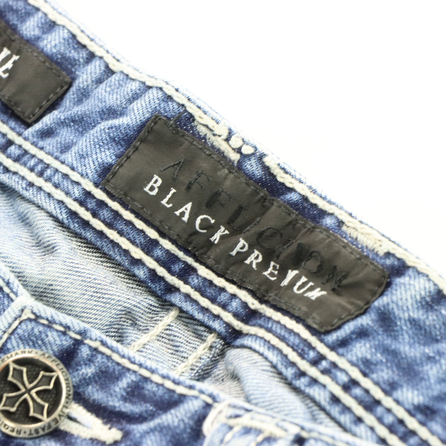 AFFLICTION Y2K Embroidered Cross Grunge Faded Jeans (34)