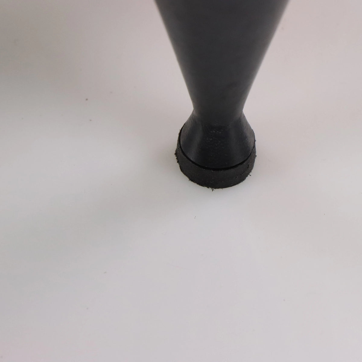 Vintage FENDI 90's Geometric Italy Made Black & Cream Leather Heels (39.5)