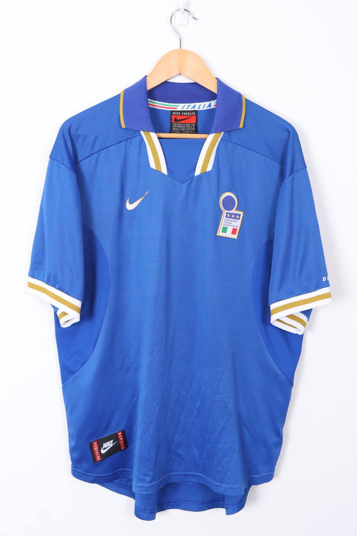 Vintage Italy 1996/1997 NIKE Home Soccer Jersey UK Made (XL)