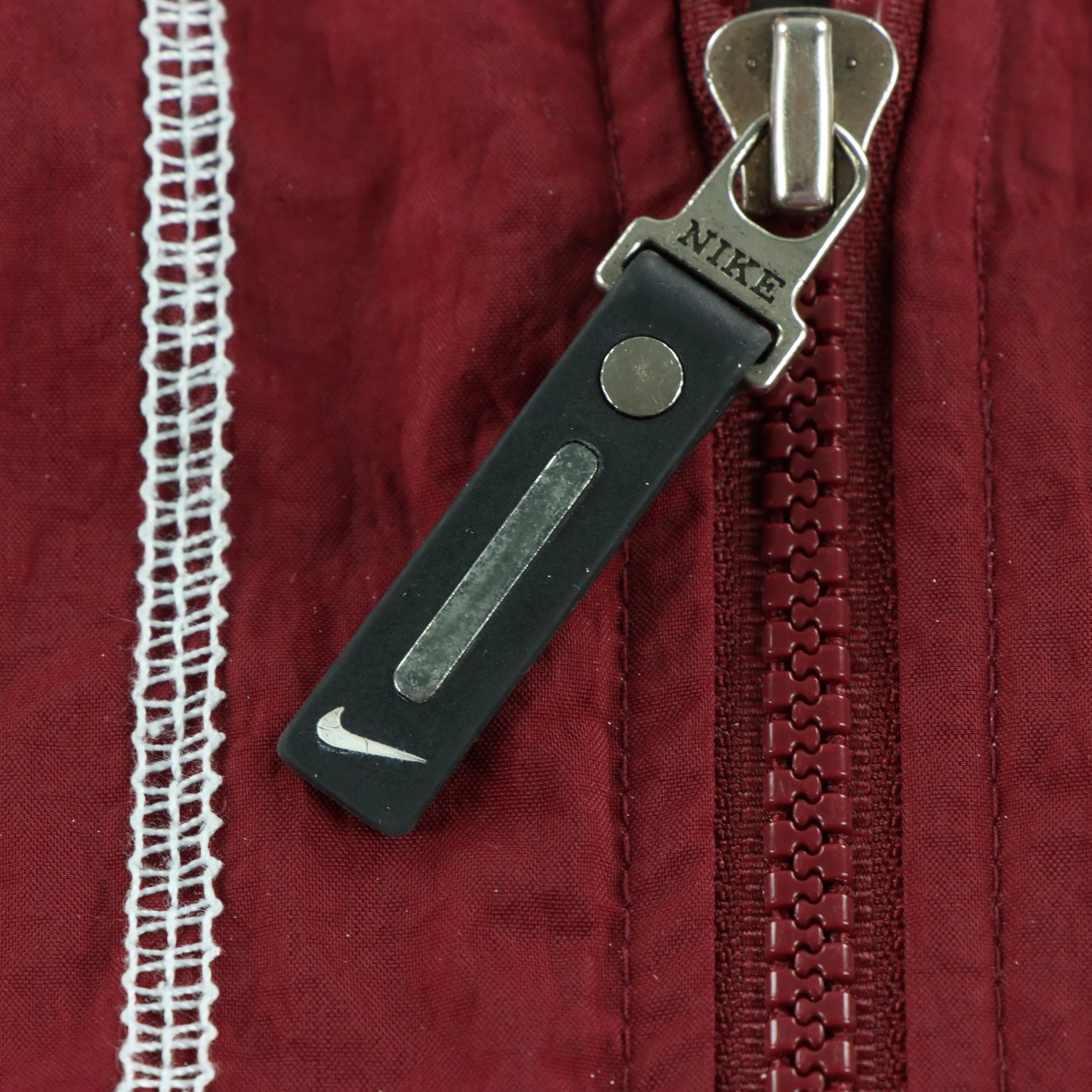 NIKE Burgundy & Bright Blue Embroidered Swoosh Hooded Windbreaker Jacket (L) - Vintage Sole Melbourne