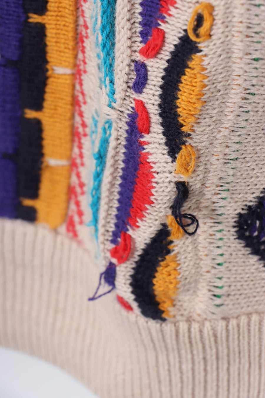 GECCU Beige & Colourful Coogi Style AUS Made 3D Knit (XL-XXL)