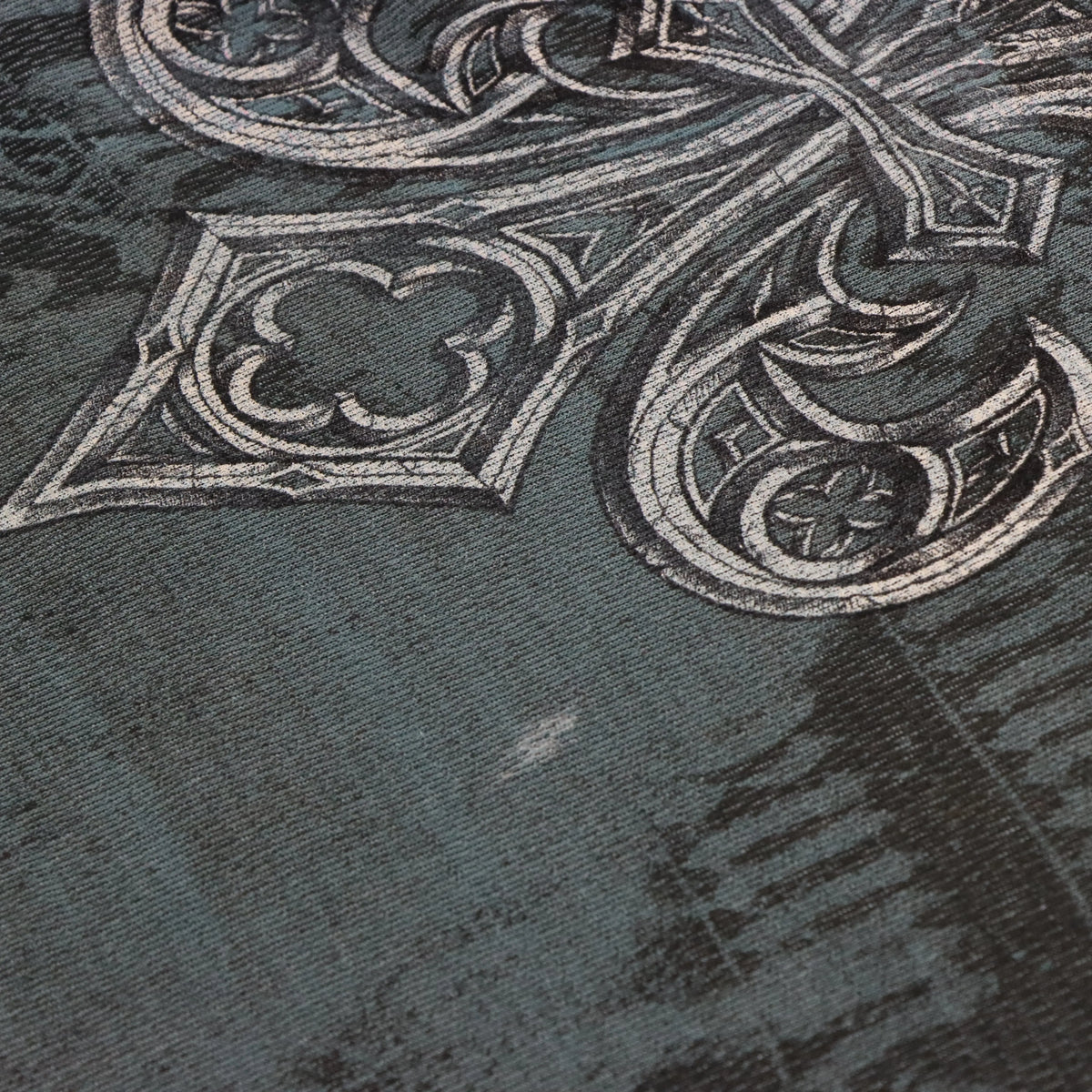 Vintage AFFLICTION Y2K Reversible Distressed Grunge Cross Blue Long Sleeve T-Shirt (XXL)