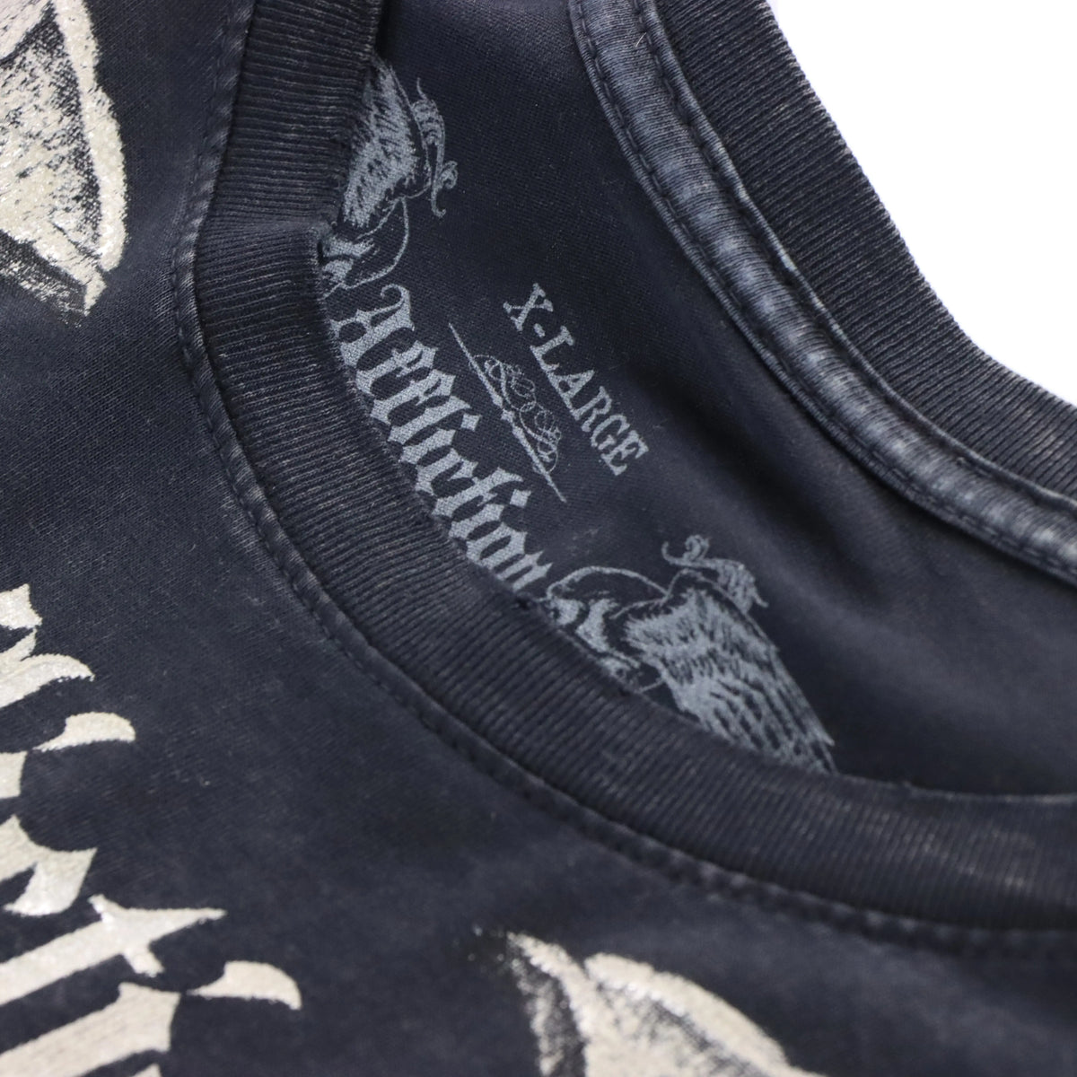Vintage AFFLICTION Y2K Skull Wing Shimmer Print Grunge USA Made Distressed T-Shirt (XL)