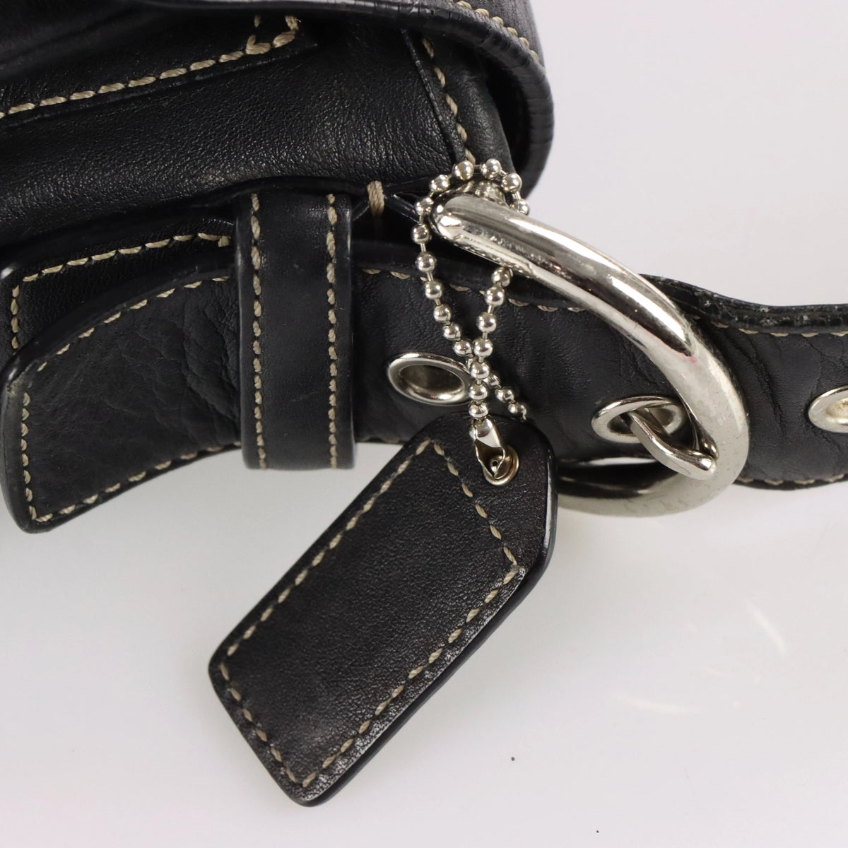 Vintage COACH J053 3653 Soho Double Pocket Black Leather Contrast Stitch Shoulder Handbag Bag