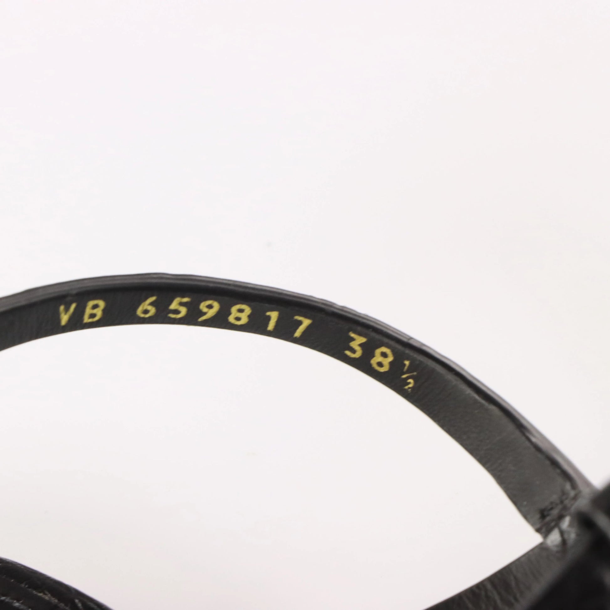 SAINT LAURENT YSL 'Cassandra' Croc Thong Logo Sandals (38.5) - Vintage Sole Melbourne