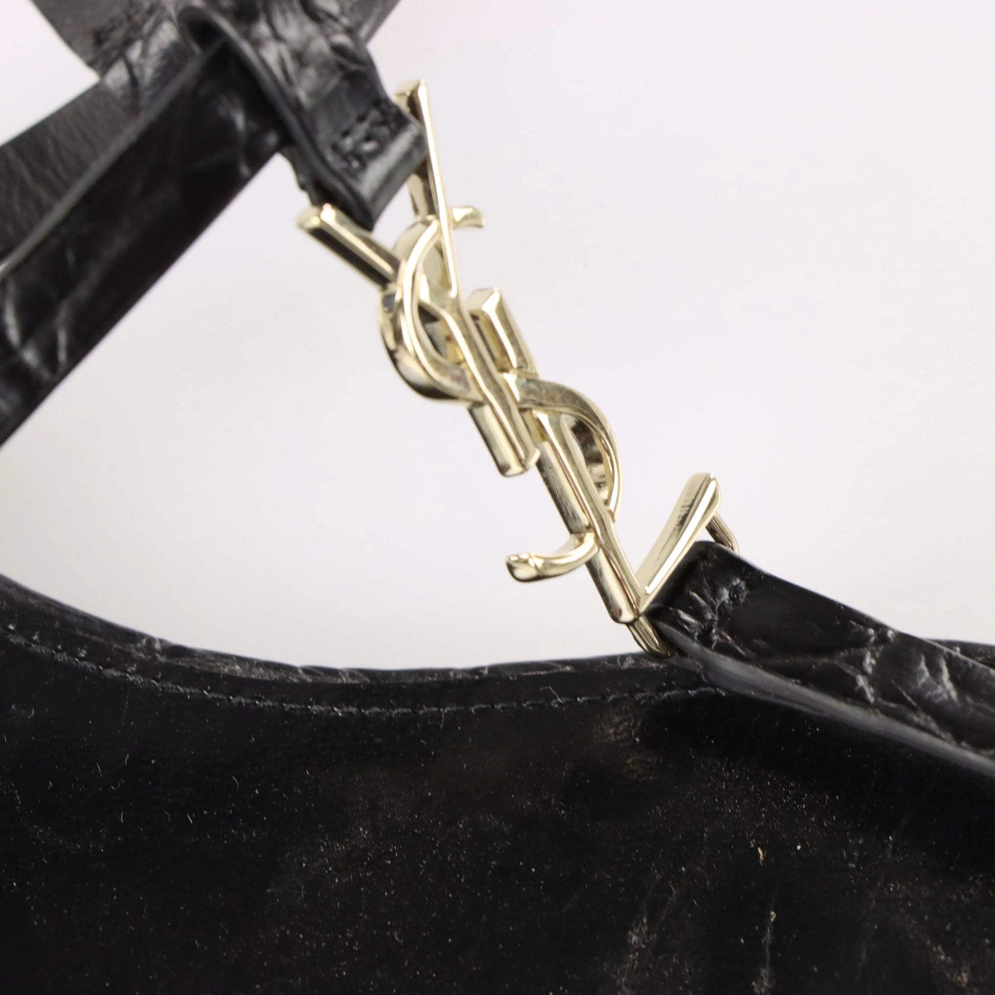 SAINT LAURENT YSL 'Cassandra' Croc Thong Logo Sandals (38.5) - Vintage Sole Melbourne