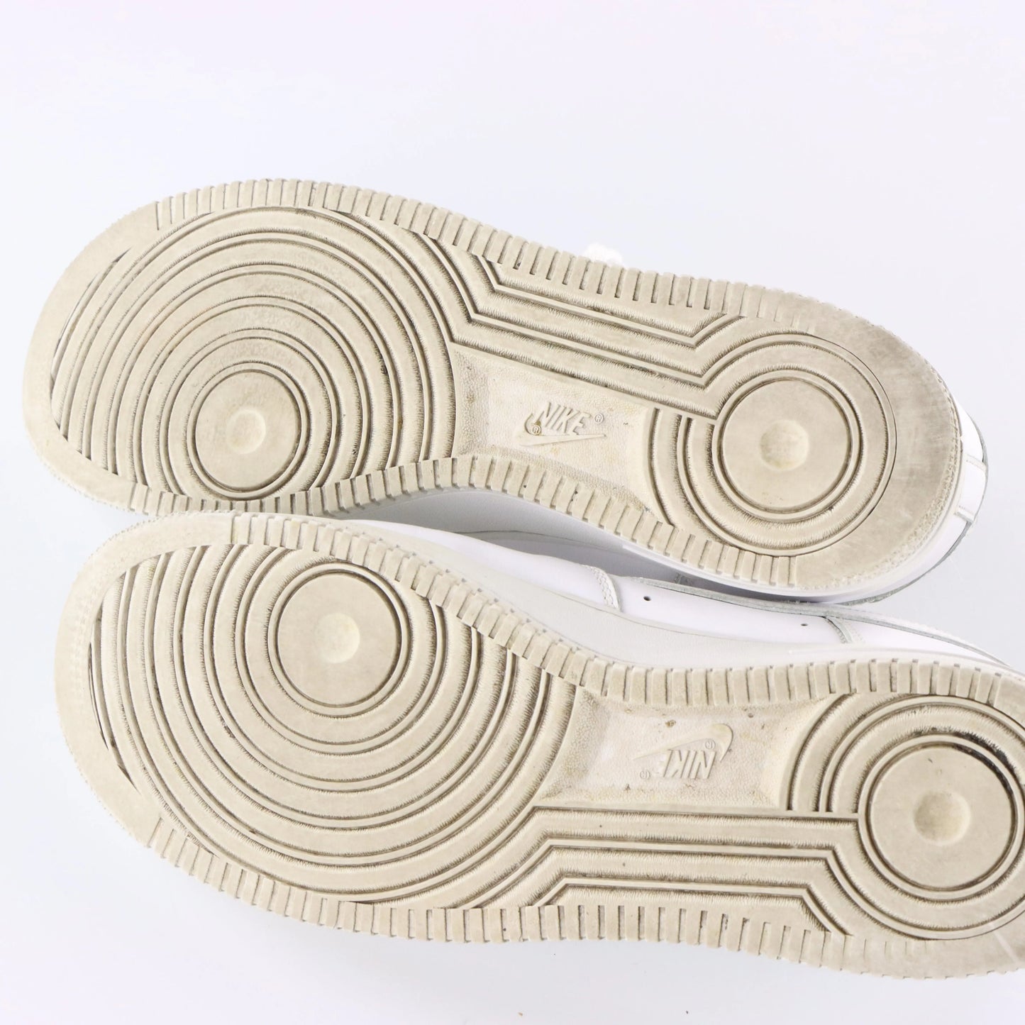 NIKE AIR FORCE 1 X SUPREME Red Logo Swoosh White Sneakers (11) - Vintage Sole Melbourne