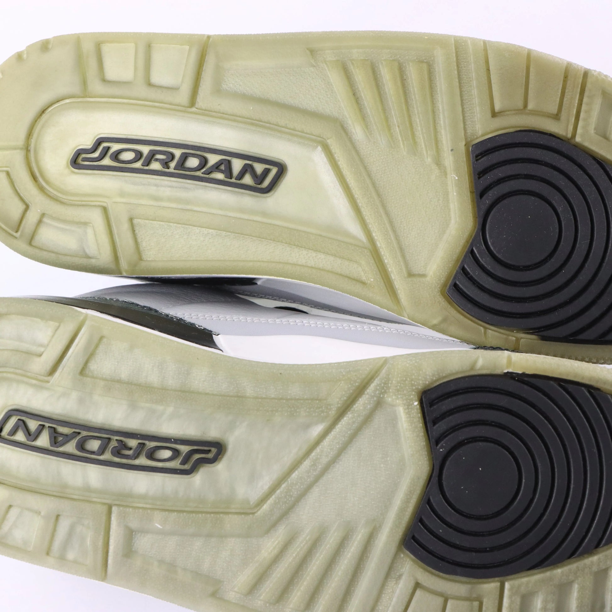 NIKE Air Jordan 3 Retro 'Wolf Grey' Sneakers (10) - Vintage Sole Melbourne