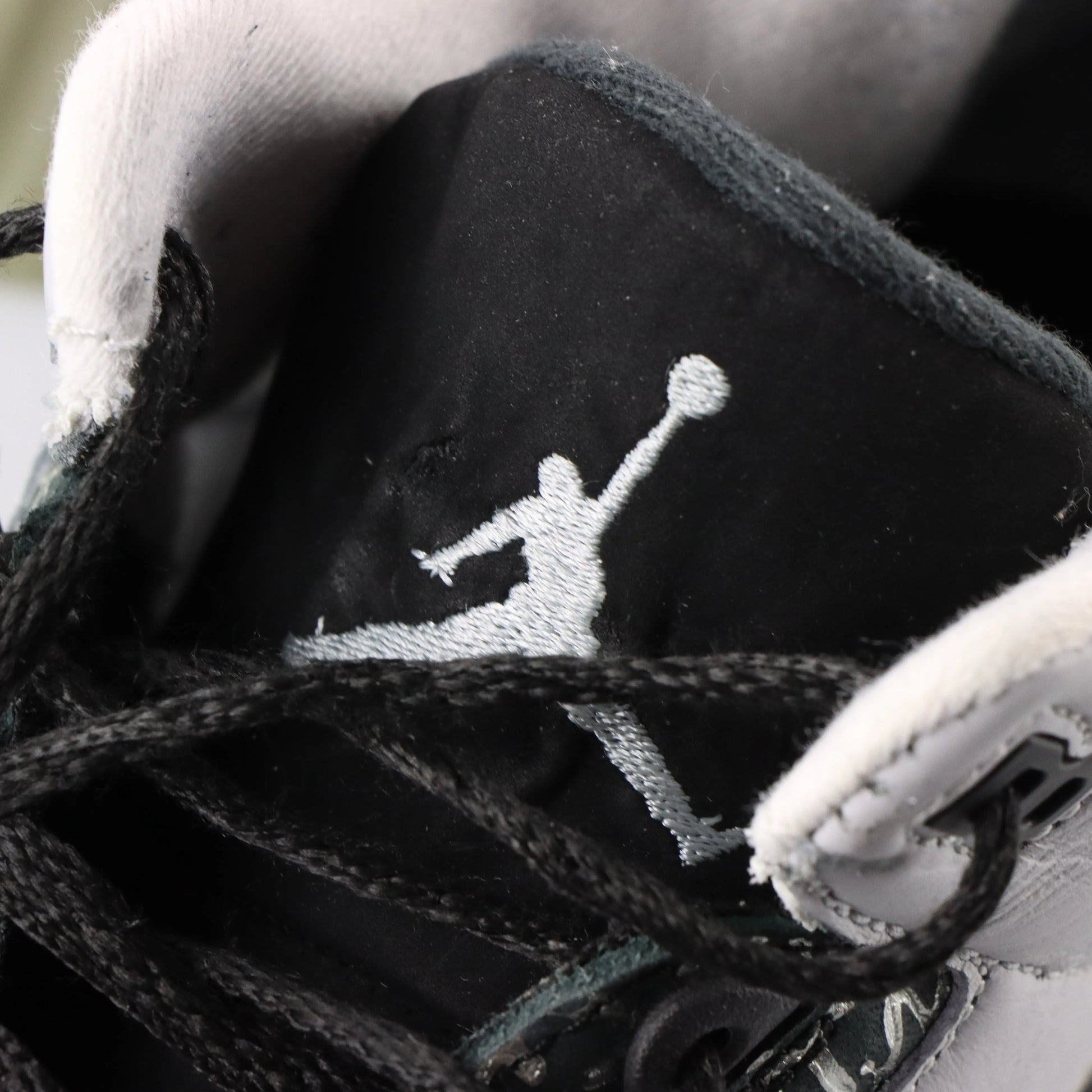 NIKE Air Jordan 3 Retro 'Wolf Grey' Sneakers (10) - Vintage Sole Melbourne