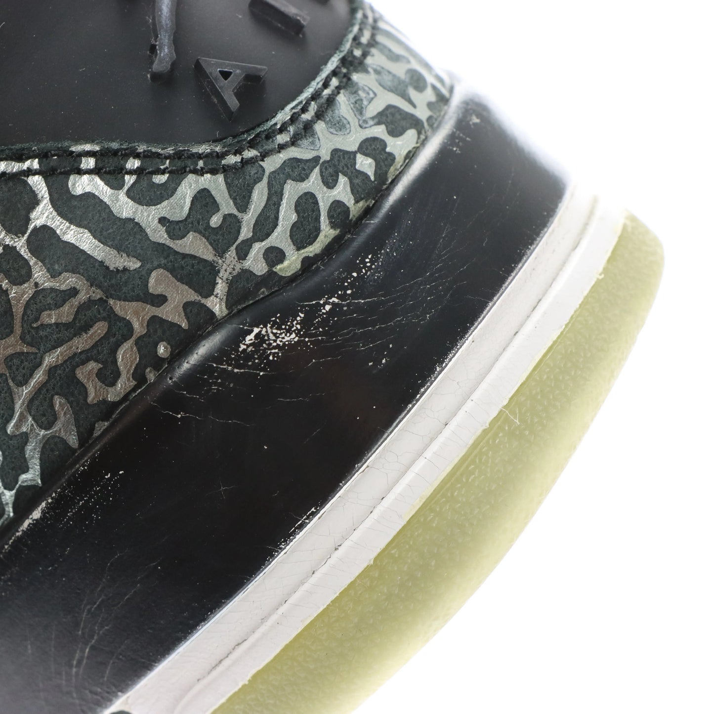 NIKE Air Jordan 3 Retro 'Wolf Grey' Sneakers (10) - Vintage Sole Melbourne