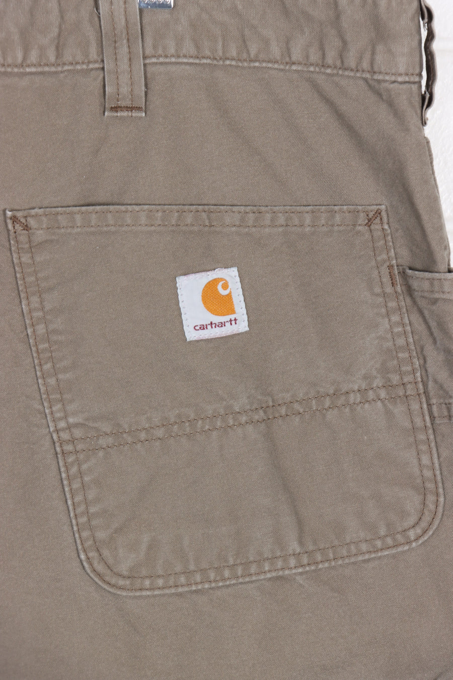Vintage CARHARTT Baggy Dungaree Fit (42 x 32)