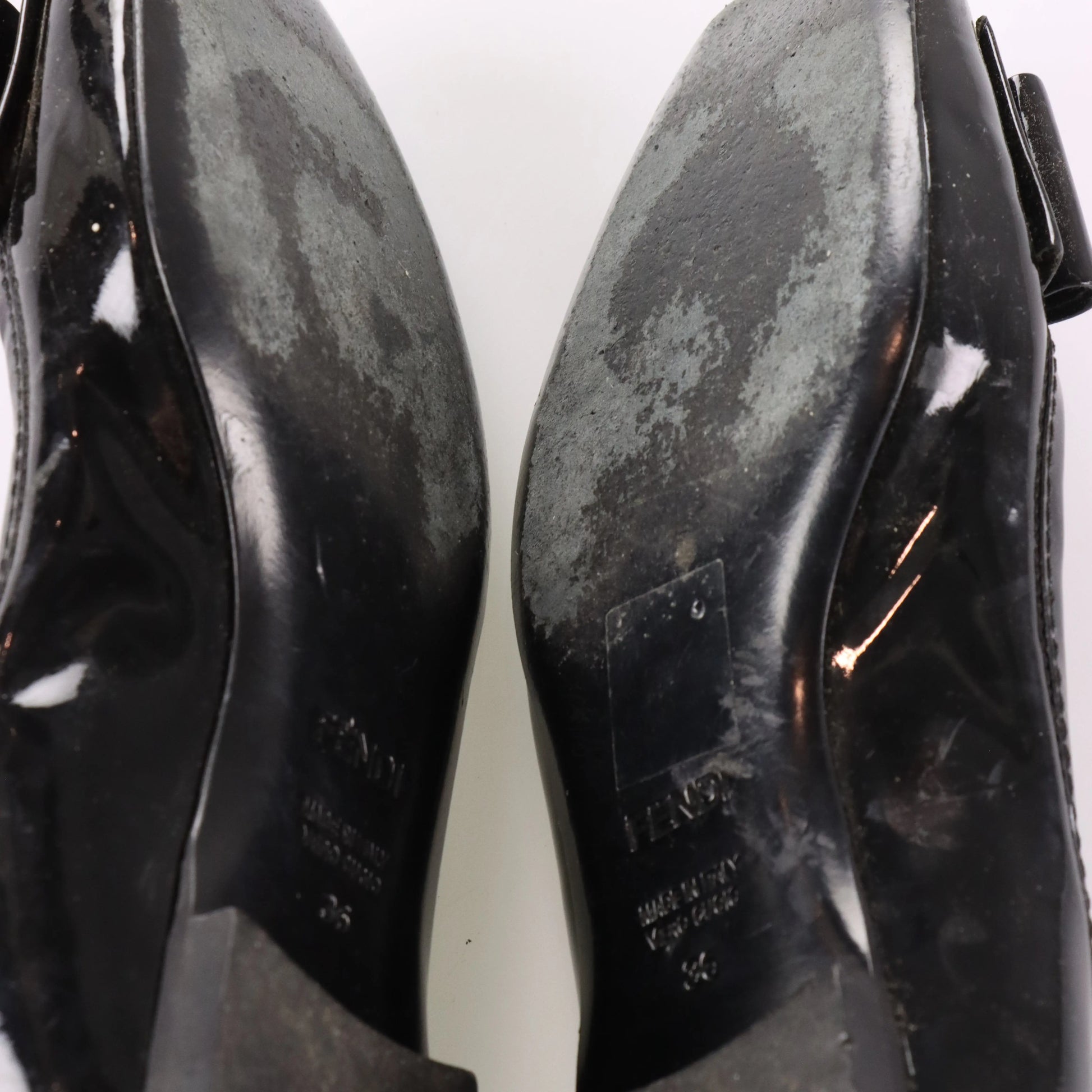 FENDI Patent Bow Italy Made Black & Gold Ballet Flats (36) *Aubany Vintage Sole Melbourne